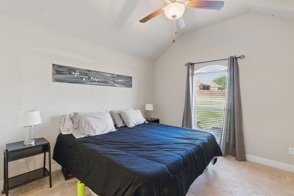 Weatherford, Texas, 76087, United States, 3 Bedrooms Bedrooms, ,3 BathroomsBathrooms,Residential,For Sale,1929986
