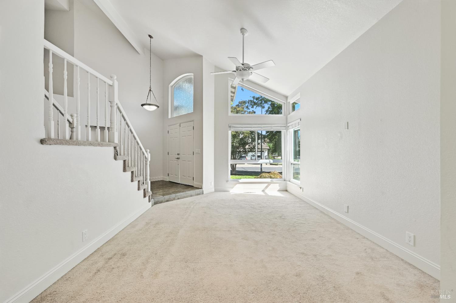 Windsor, California, 95492, United States, 4 Bedrooms Bedrooms, ,3 BathroomsBathrooms,Residential,For Sale,1926215
