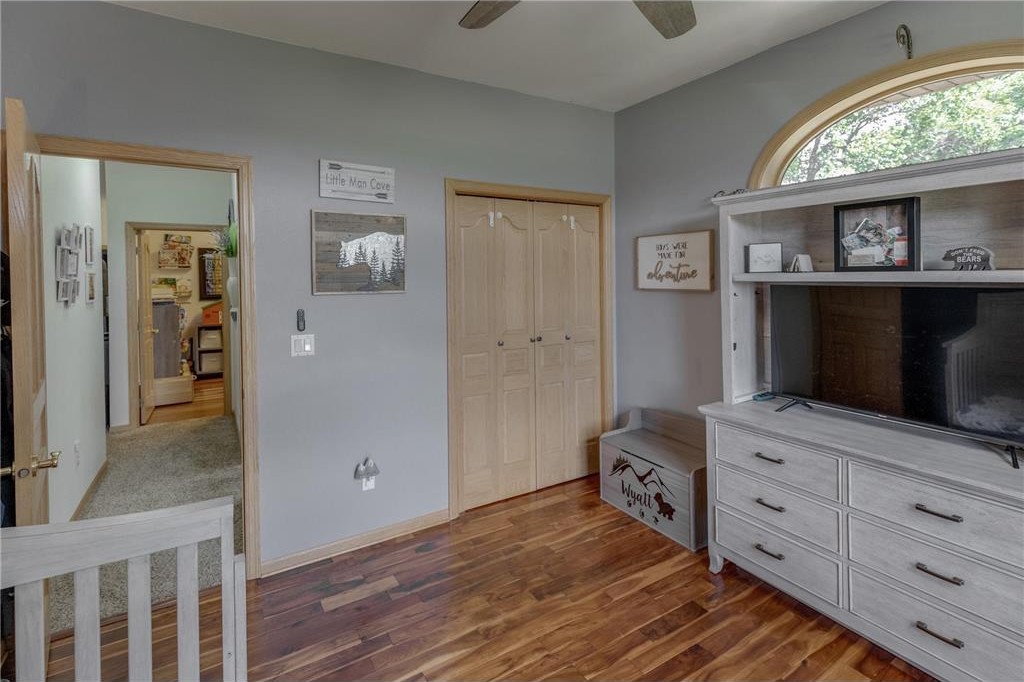 Motley, Minnesota, 56466, United States, 5 Bedrooms Bedrooms, ,3 BathroomsBathrooms,Residential,For Sale,1975318