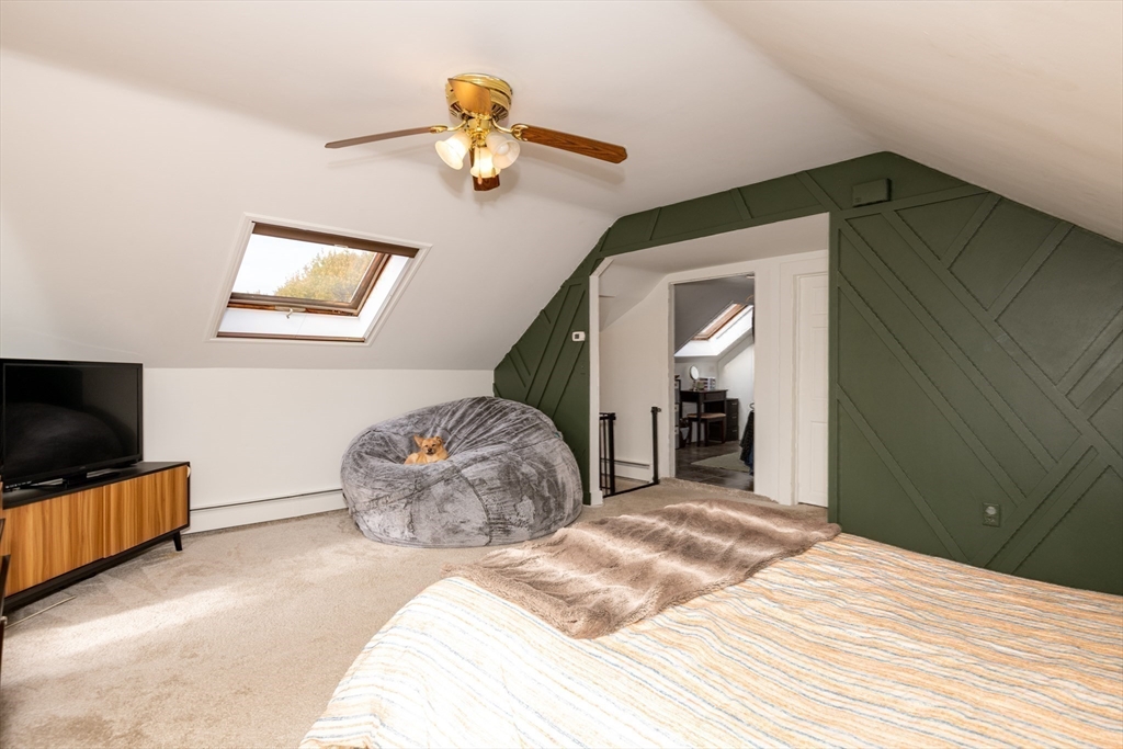 Salem, Massachusetts, 01970, United States, 3 Bedrooms Bedrooms, ,2 BathroomsBathrooms,Residential,For Sale,1990953