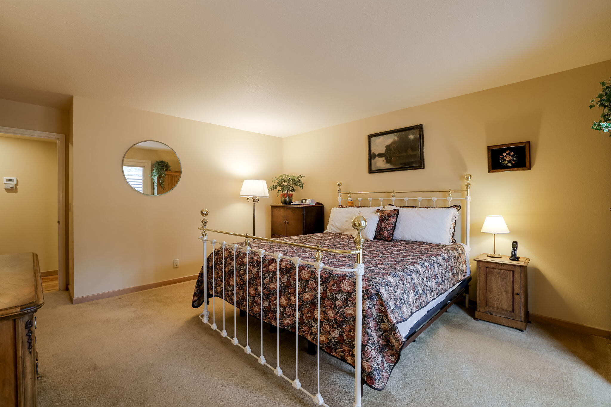 Bend, Oregon, 97703, United States, 3 Bedrooms Bedrooms, ,3 BathroomsBathrooms,Residential,For Sale,1911486