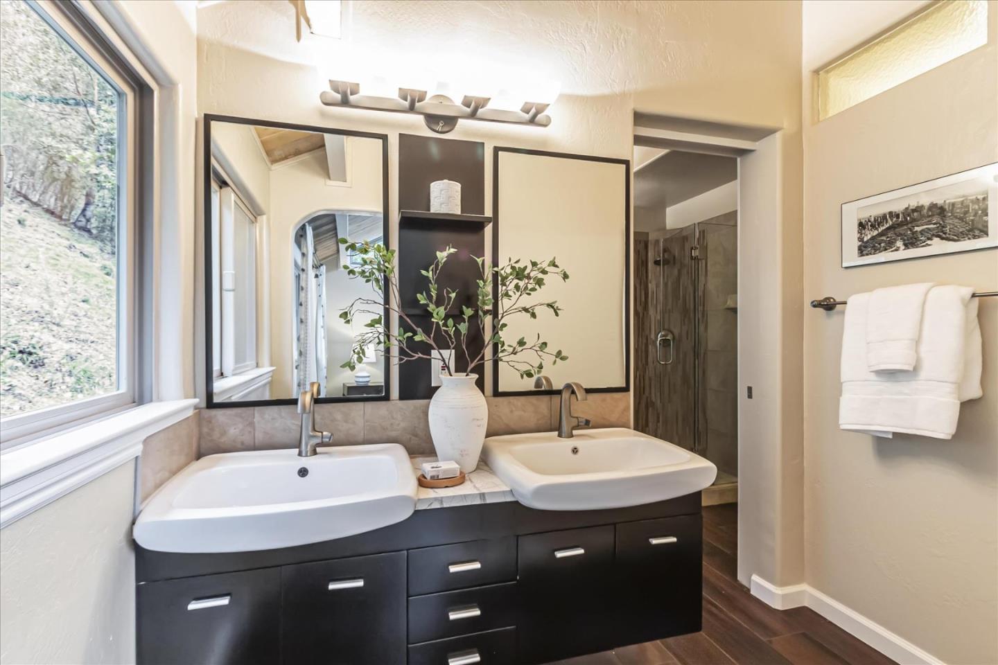 Los Gatos, California, 95030, United States, 4 Bedrooms Bedrooms, ,3 BathroomsBathrooms,Residential,For Sale,1906975