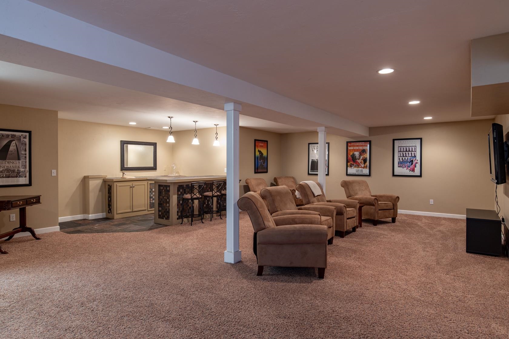 Hortonville, Wisconsin, 54944, United States, 4 Bedrooms Bedrooms, ,6 BathroomsBathrooms,Residential,For Sale,1983735