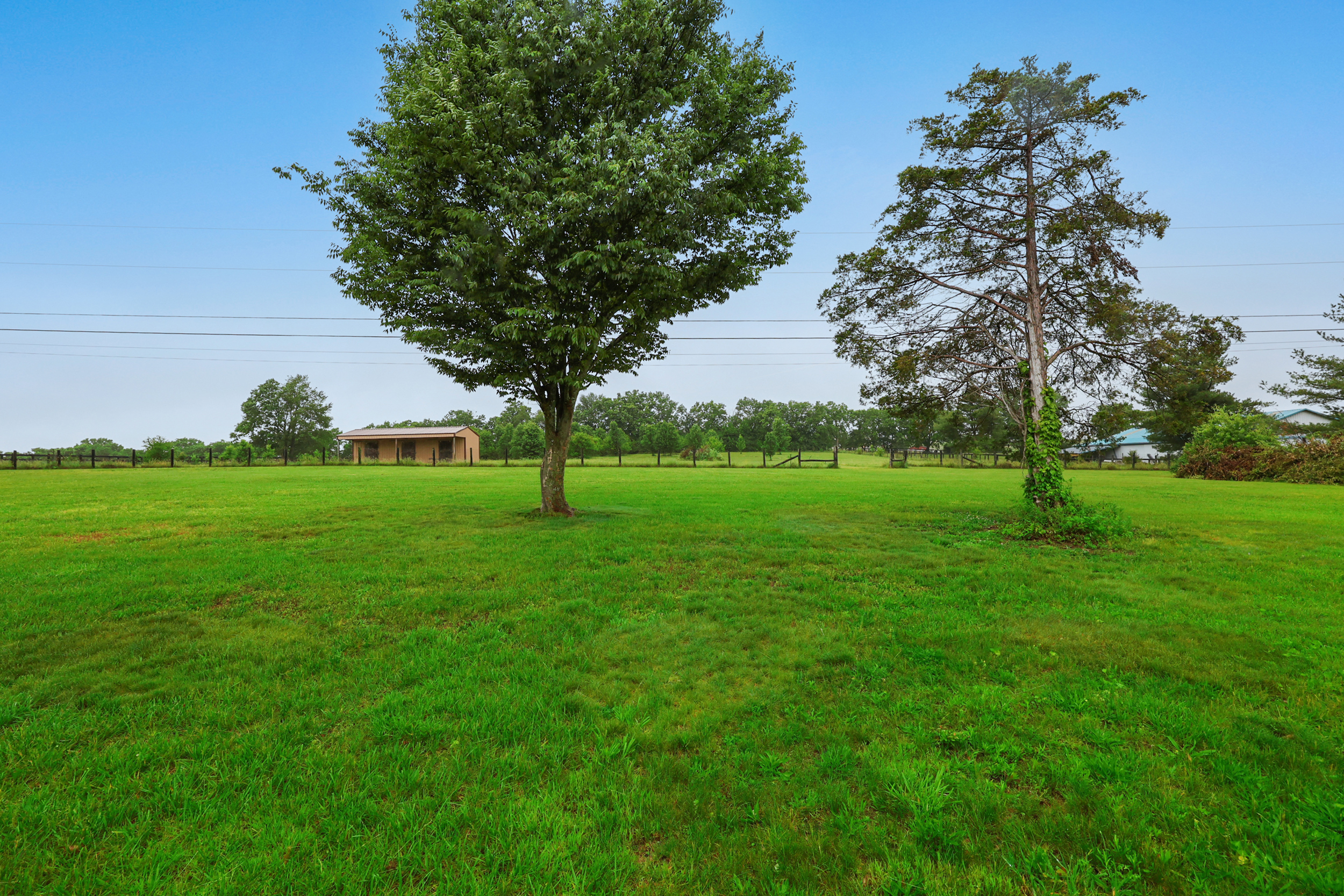  129 Lake Country Road - 物件實景
