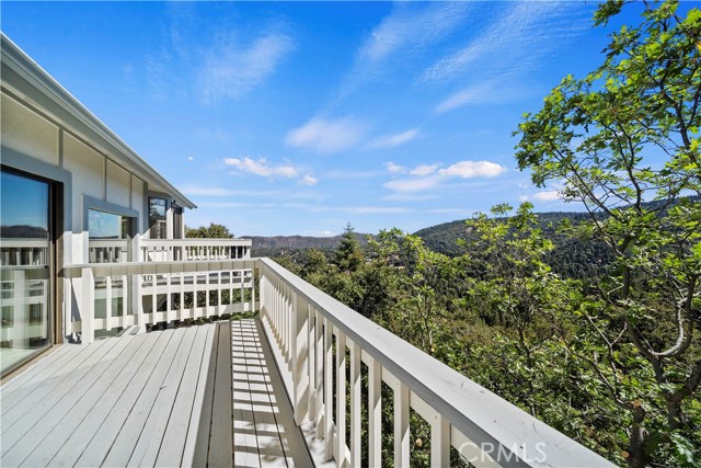 Crestline, California, 92325, United States, 3 Bedrooms Bedrooms, ,2 BathroomsBathrooms,Residential,For Sale,1981429