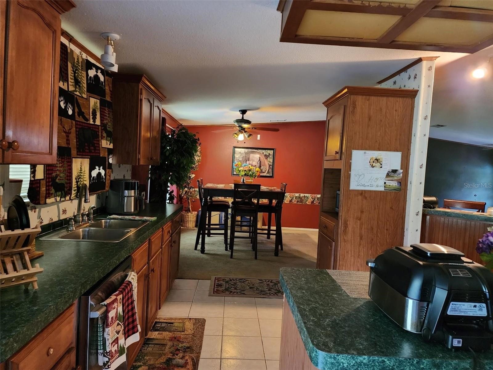 KATHLEEN, Florida, 33849, United States, 4 Bedrooms Bedrooms, ,3 BathroomsBathrooms,Residential,For Sale,1935100