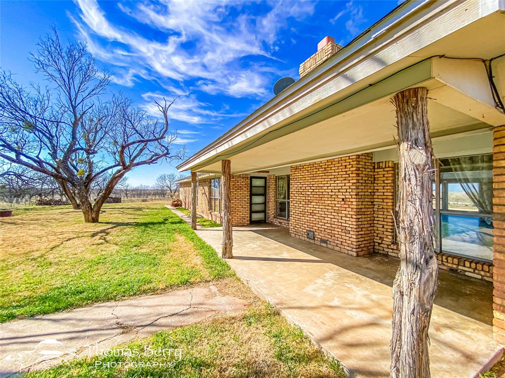 Stamford, Texas, 79553, United States, 3 Bedrooms Bedrooms, ,3 BathroomsBathrooms,Residential,For Sale,1696805