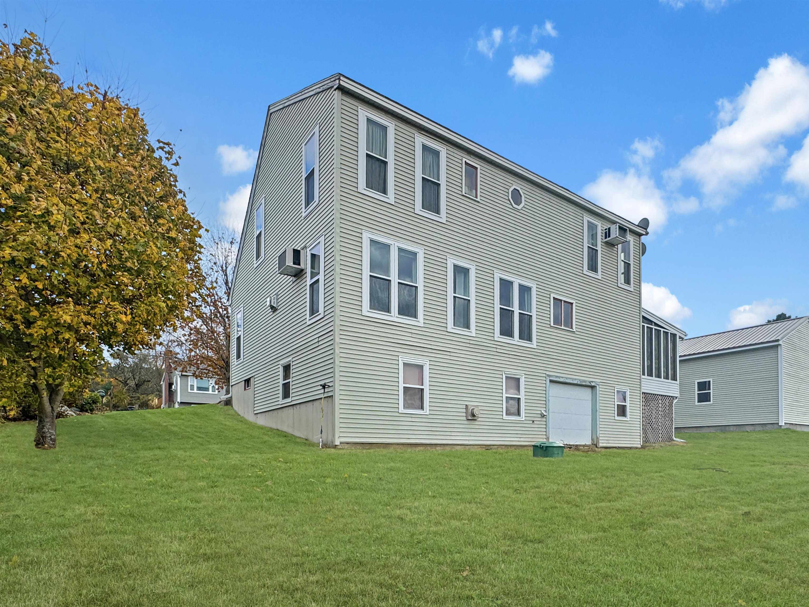 Epsom, New Hampshire, 03234, United States, 2 Bedrooms Bedrooms, ,3 BathroomsBathrooms,Residential,For Sale,1971379