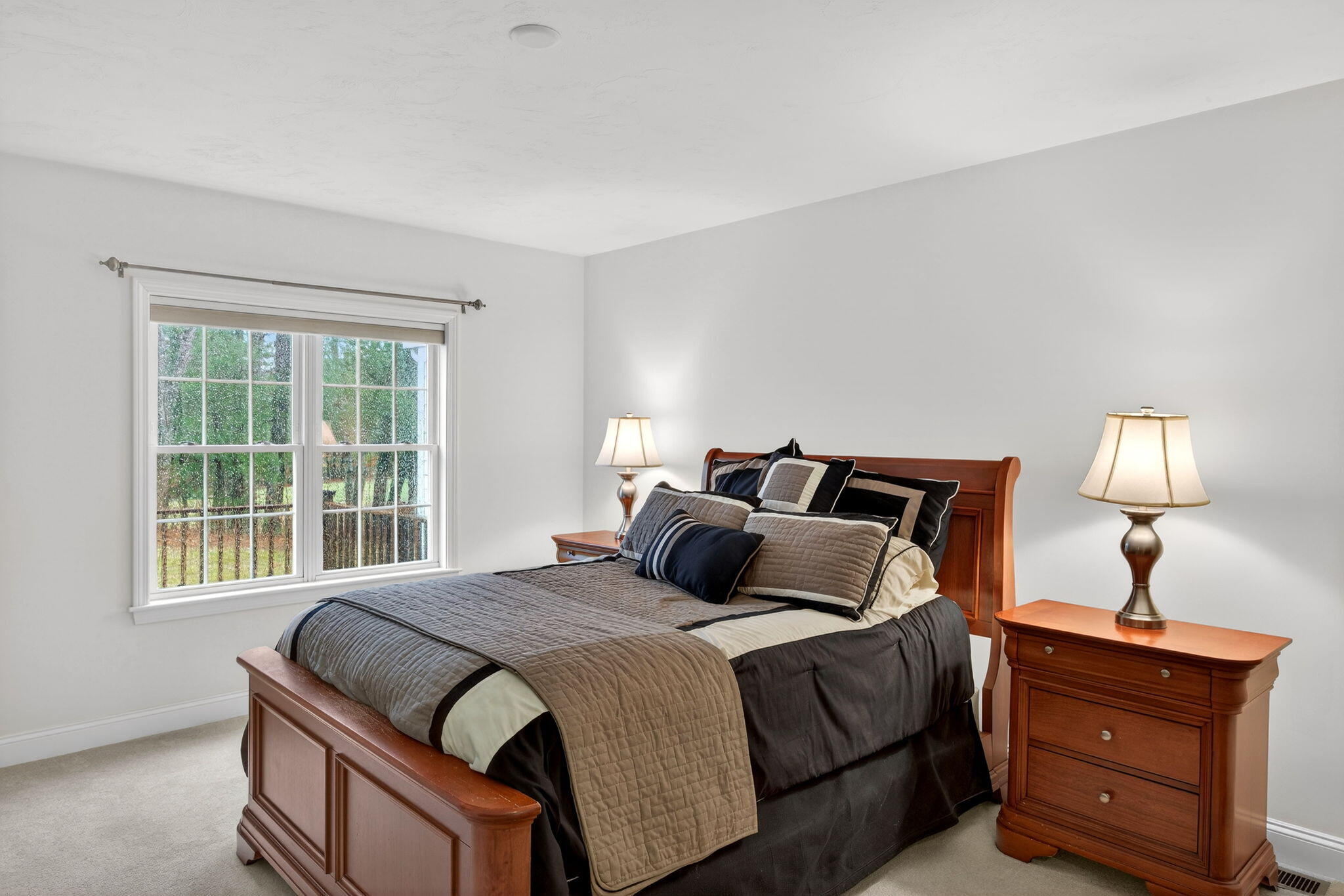  5 Blue Meadow Court, Bourne, MA, 02532 - 物件實景