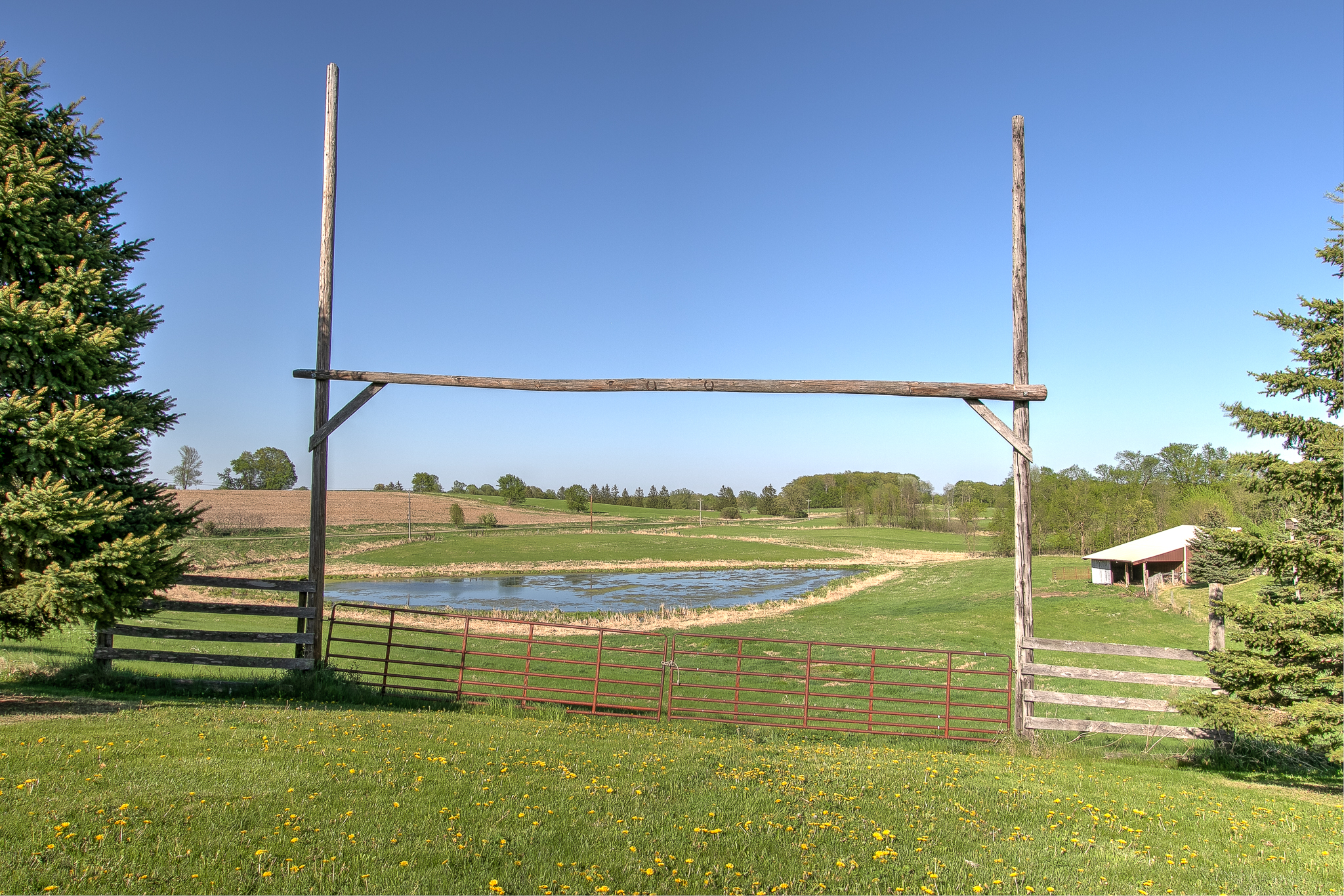 Braham, Minnesota, 55006, United States, 4 Bedrooms Bedrooms, ,2 BathroomsBathrooms,Residential,For Sale,1975992