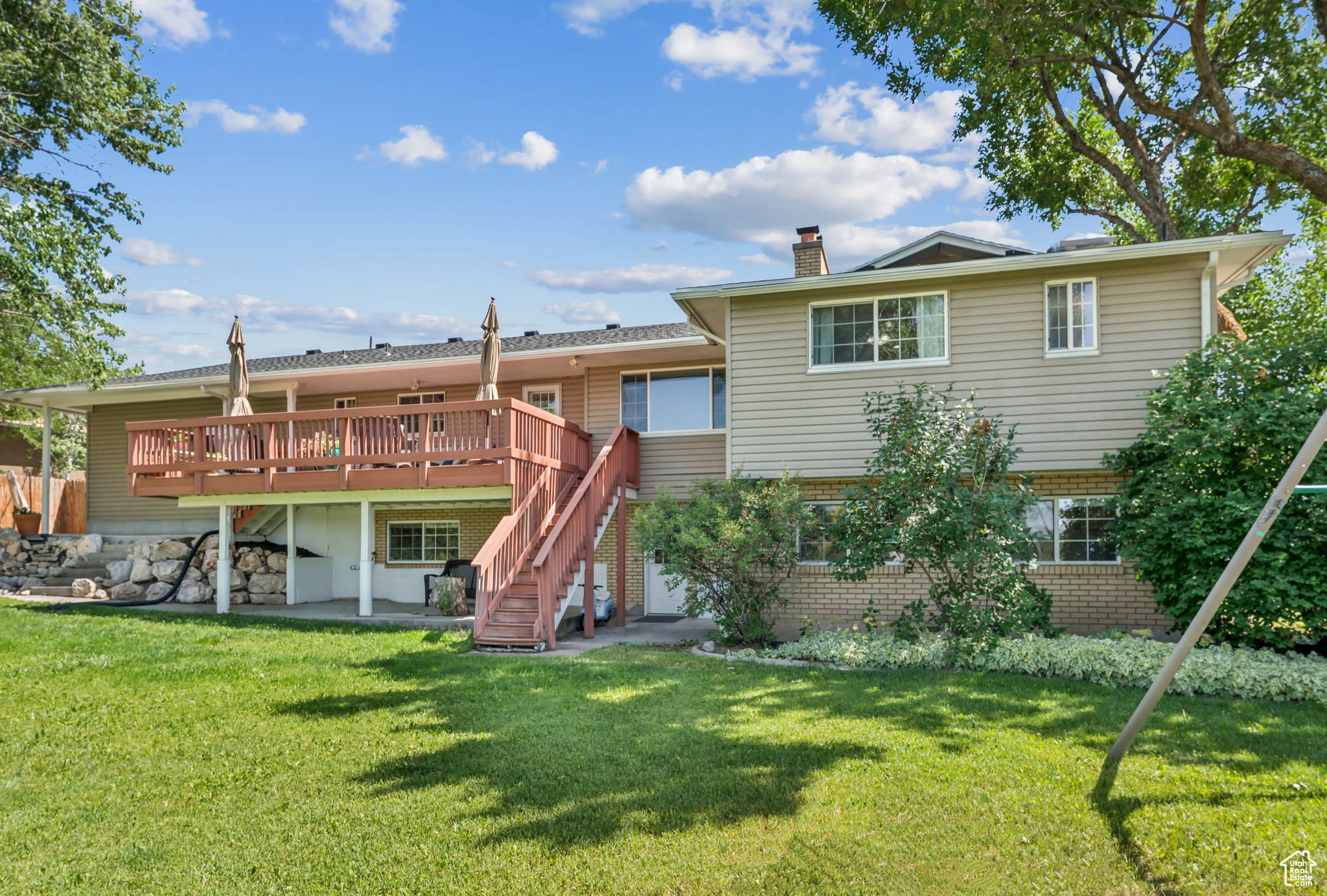 Draper, Utah, 84020, United States, 6 Bedrooms Bedrooms, ,4 BathroomsBathrooms,Residential,For Sale,1848551