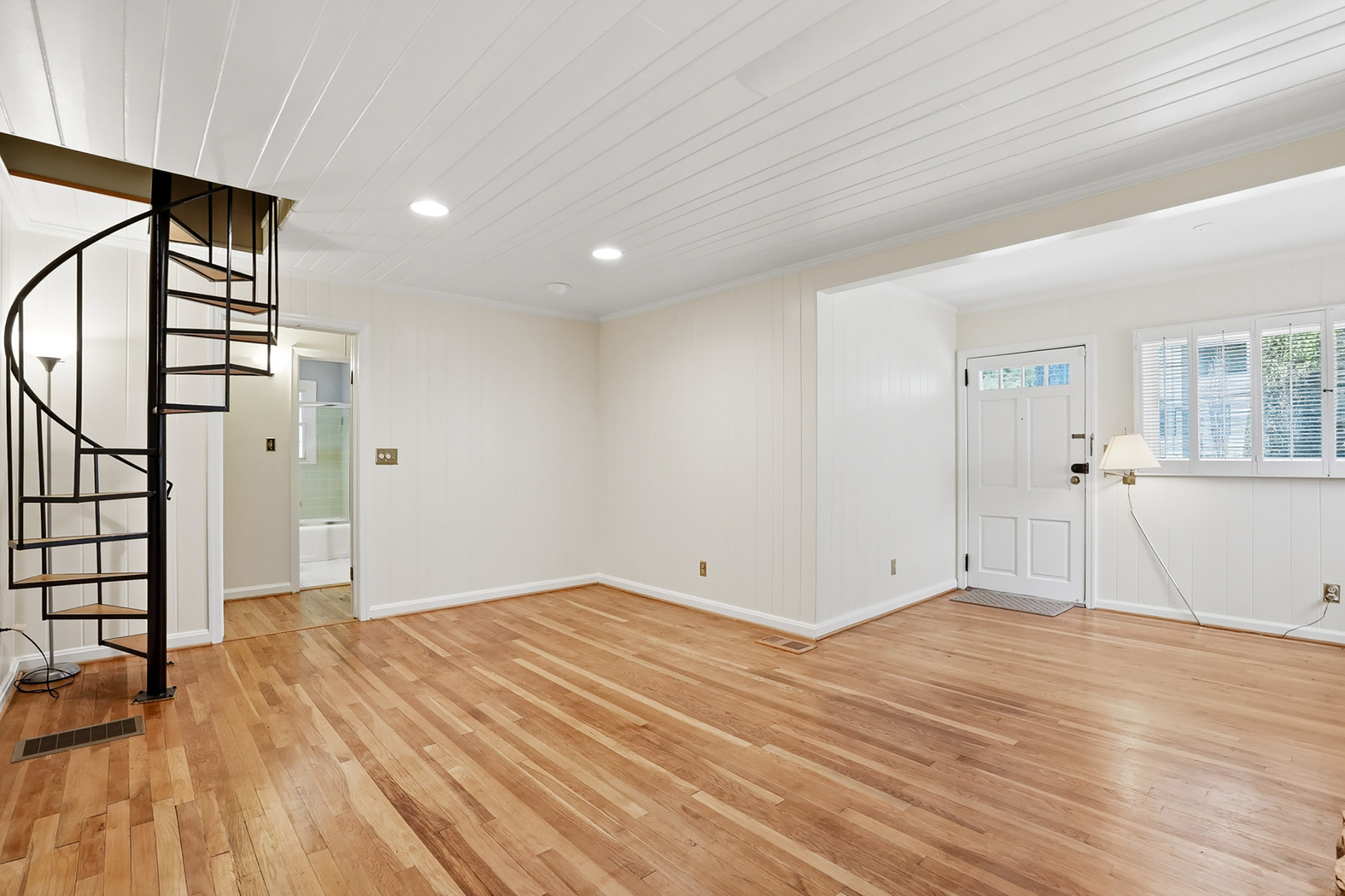  Charming Bungalow Tucked in Sought-After Lavista Park - 物件實景