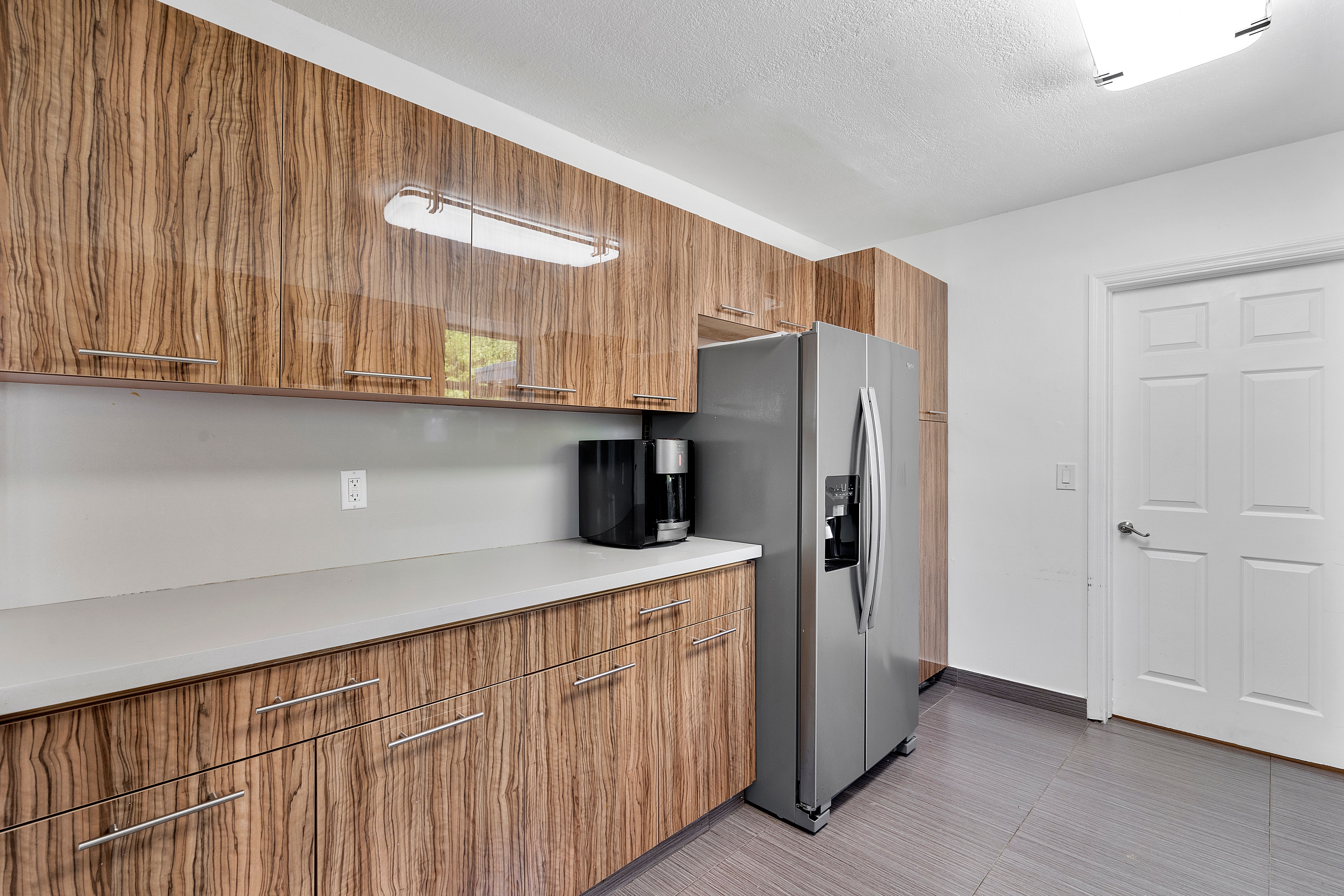  2505 NE 214th St, Aventura, FL, 33180 - 物件實景