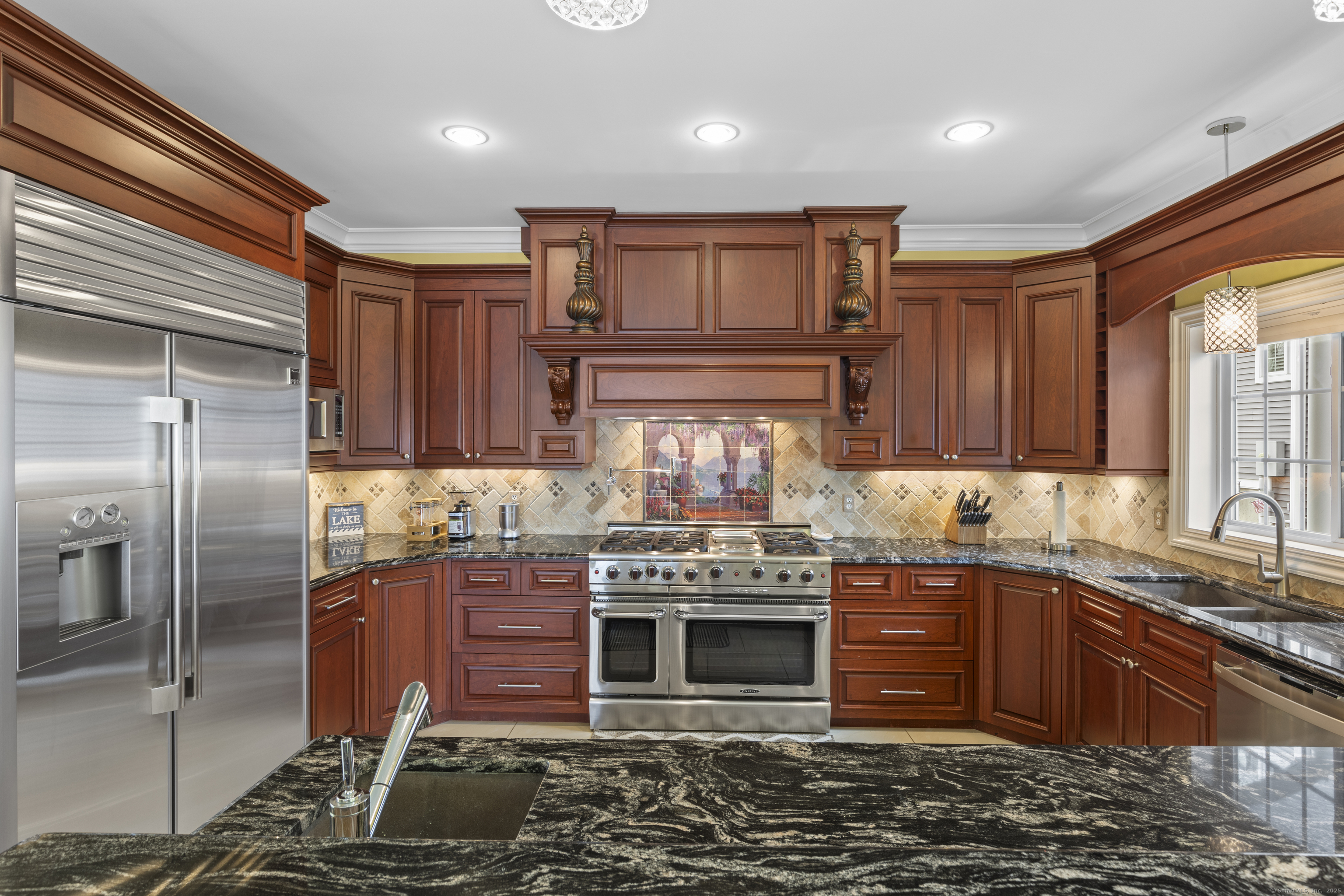Wolcott, Connecticut, 06716, United States, 3 Bedrooms Bedrooms, ,4 BathroomsBathrooms,Residential,For Sale,1932015