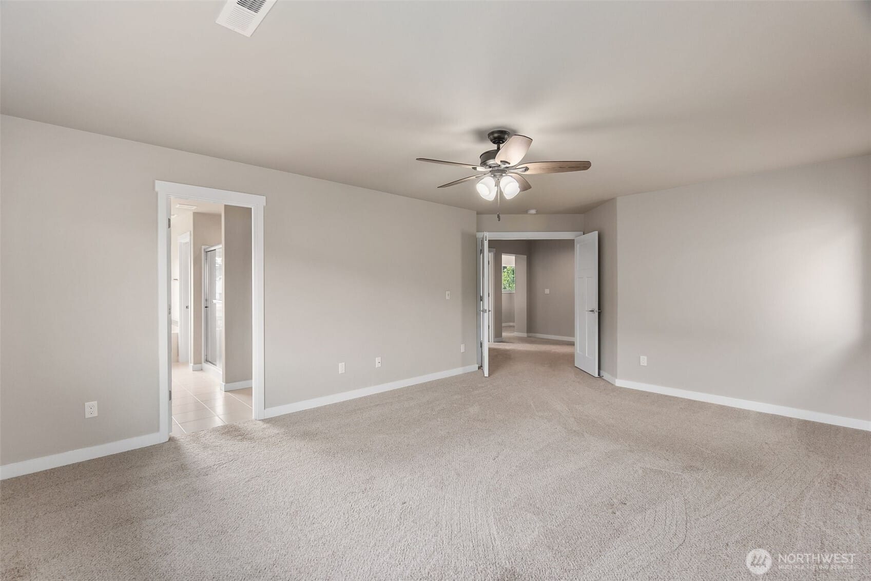 Tumwater, Washington, 98501, United States, 5 Bedrooms Bedrooms, ,4 BathroomsBathrooms,Residential,For Sale,1785194
