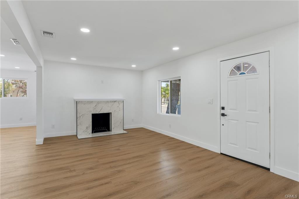 San Bernardino, California, 92405, United States, 3 Bedrooms Bedrooms, ,2 BathroomsBathrooms,Residential,For Sale,1978651