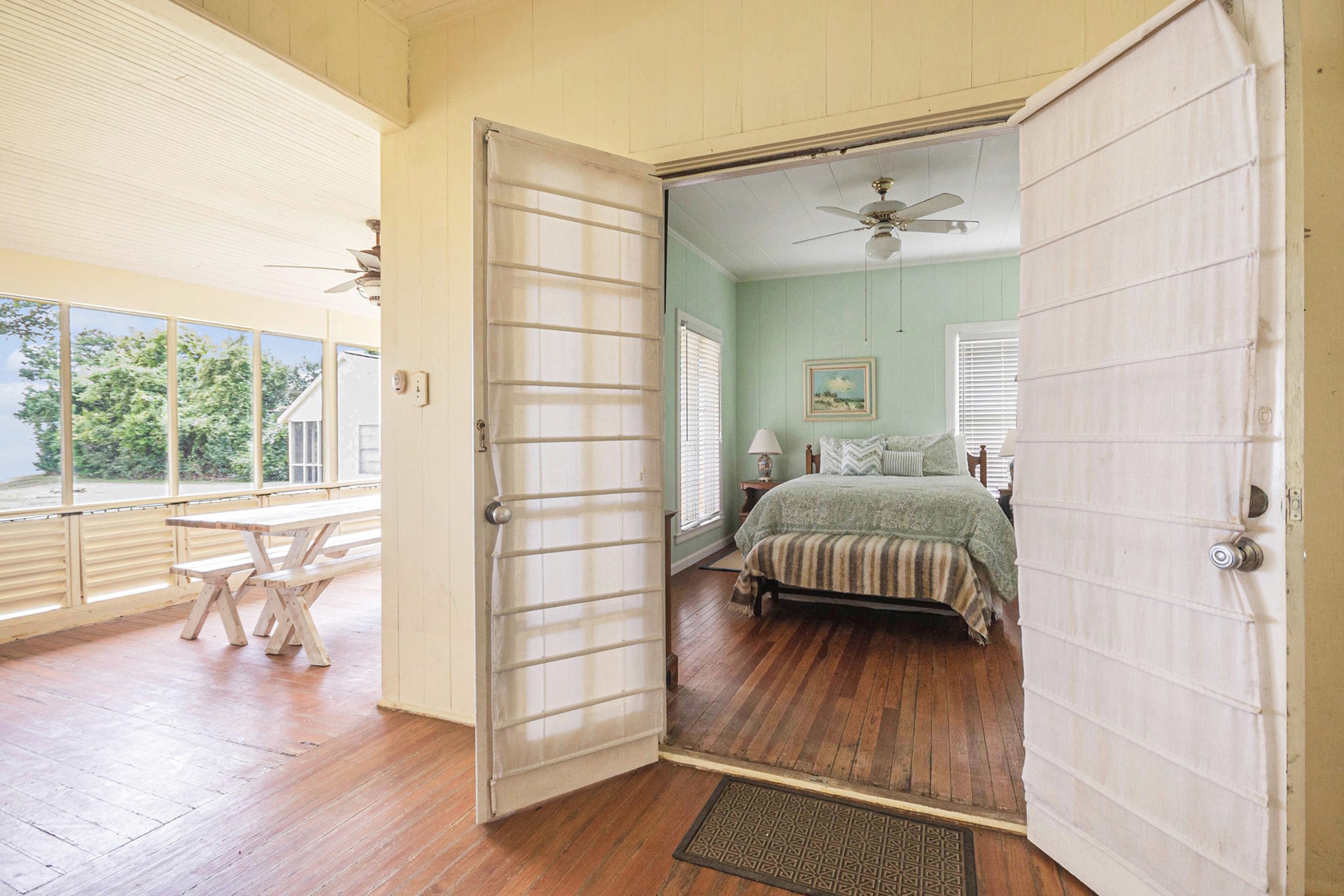 Beach City, Texas, 77523, United States, 2 Bedrooms Bedrooms, ,2 BathroomsBathrooms,Residential,For Sale,1925537