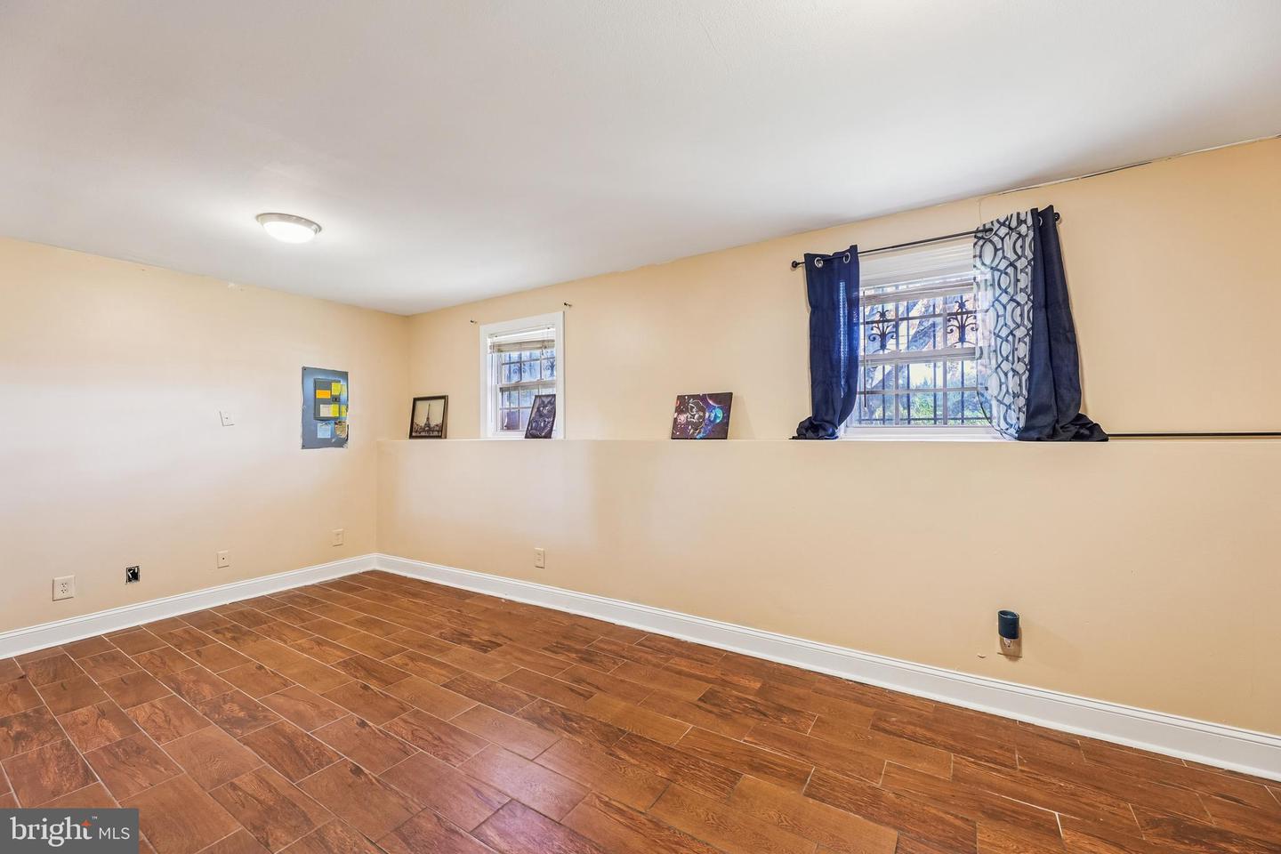 Temple Hills, Maryland, 20748, United States, 5 Bedrooms Bedrooms, ,3 BathroomsBathrooms,Residential,For Sale,1988025