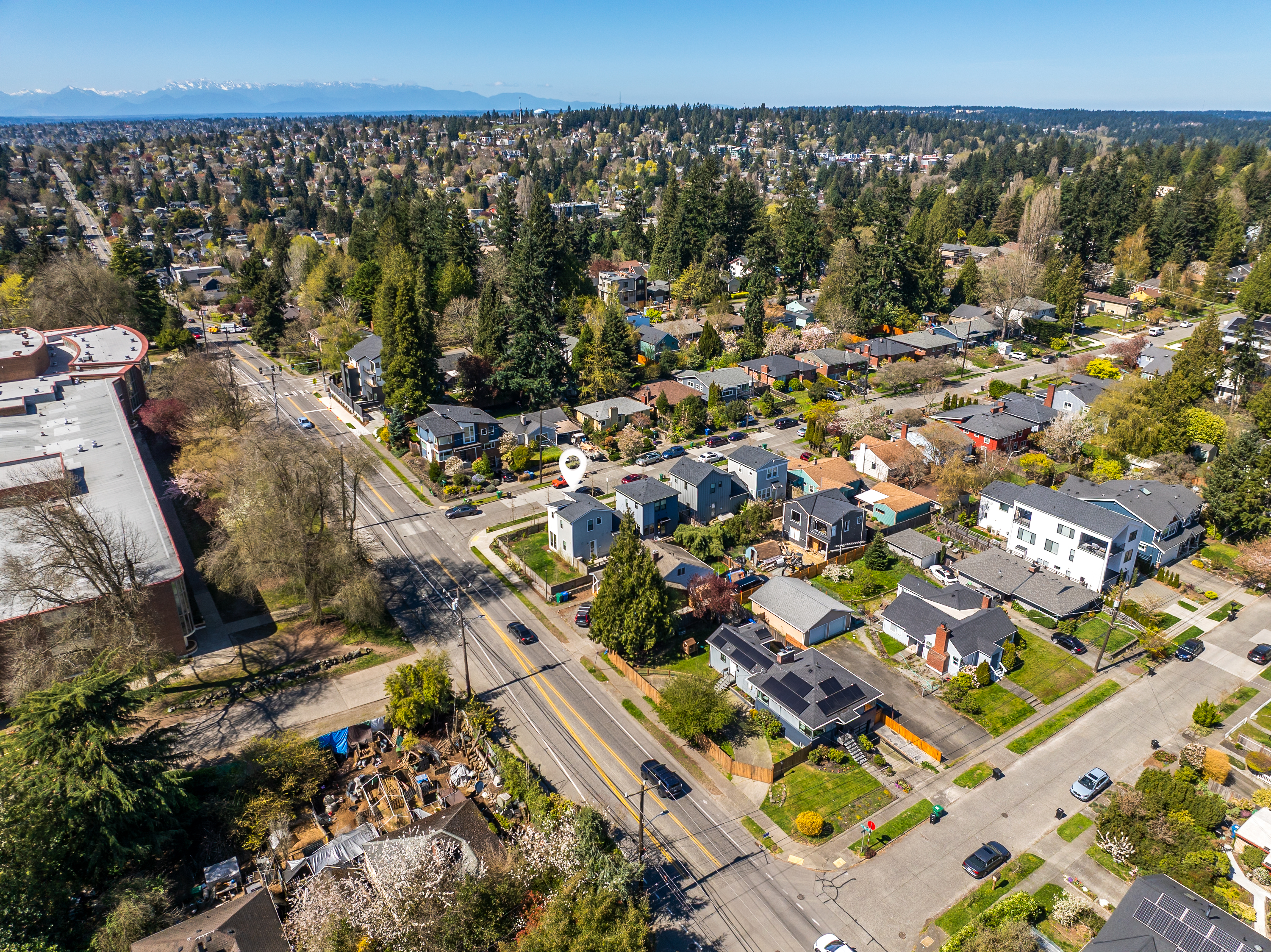  7502 32nd Ave NE Unit #A, Seattle, WA 98115 - 物件實景