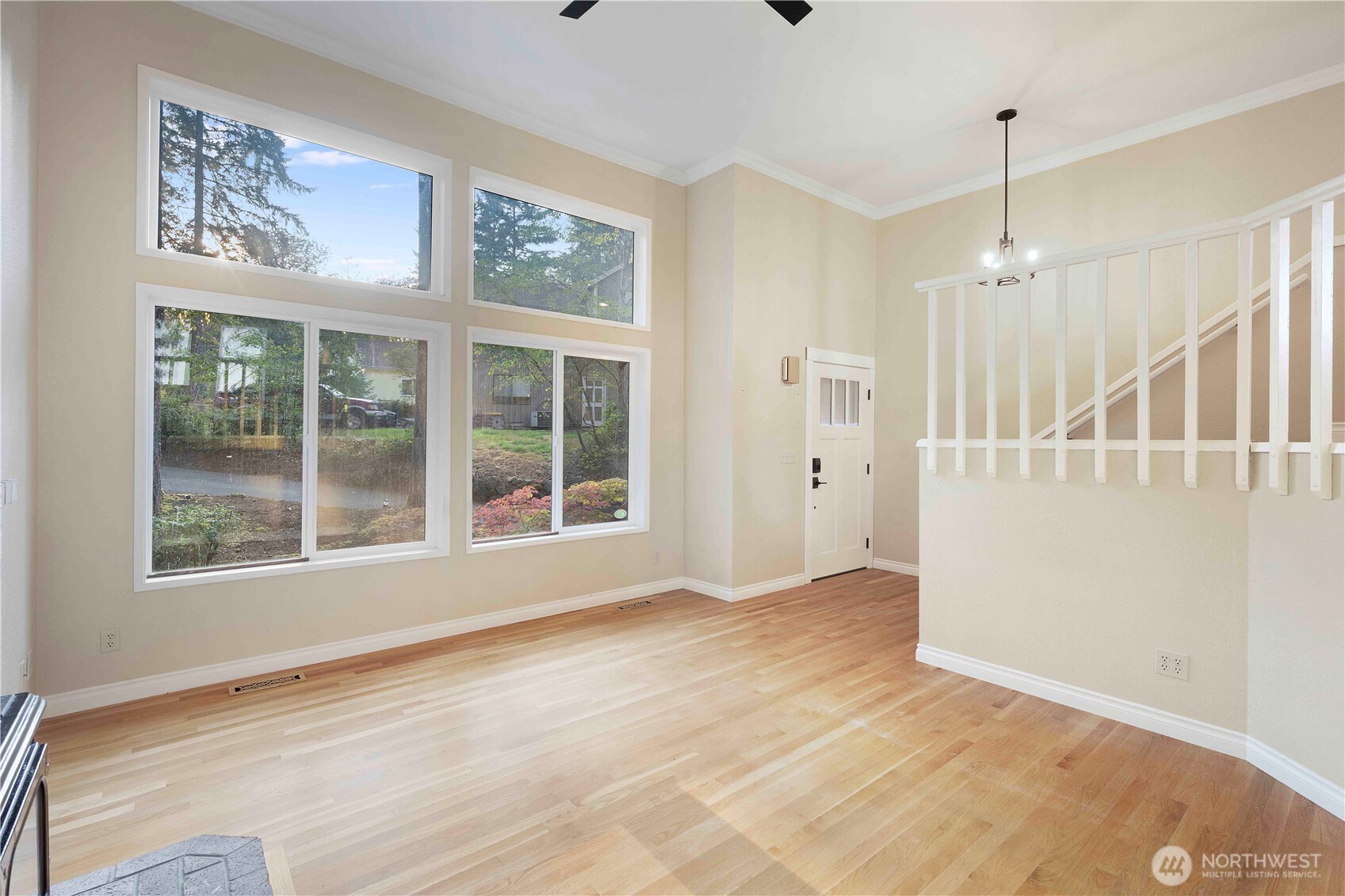 Silverdale, Washington, 98383, United States, 3 Bedrooms Bedrooms, ,2 BathroomsBathrooms,Residential,For Sale,1939245