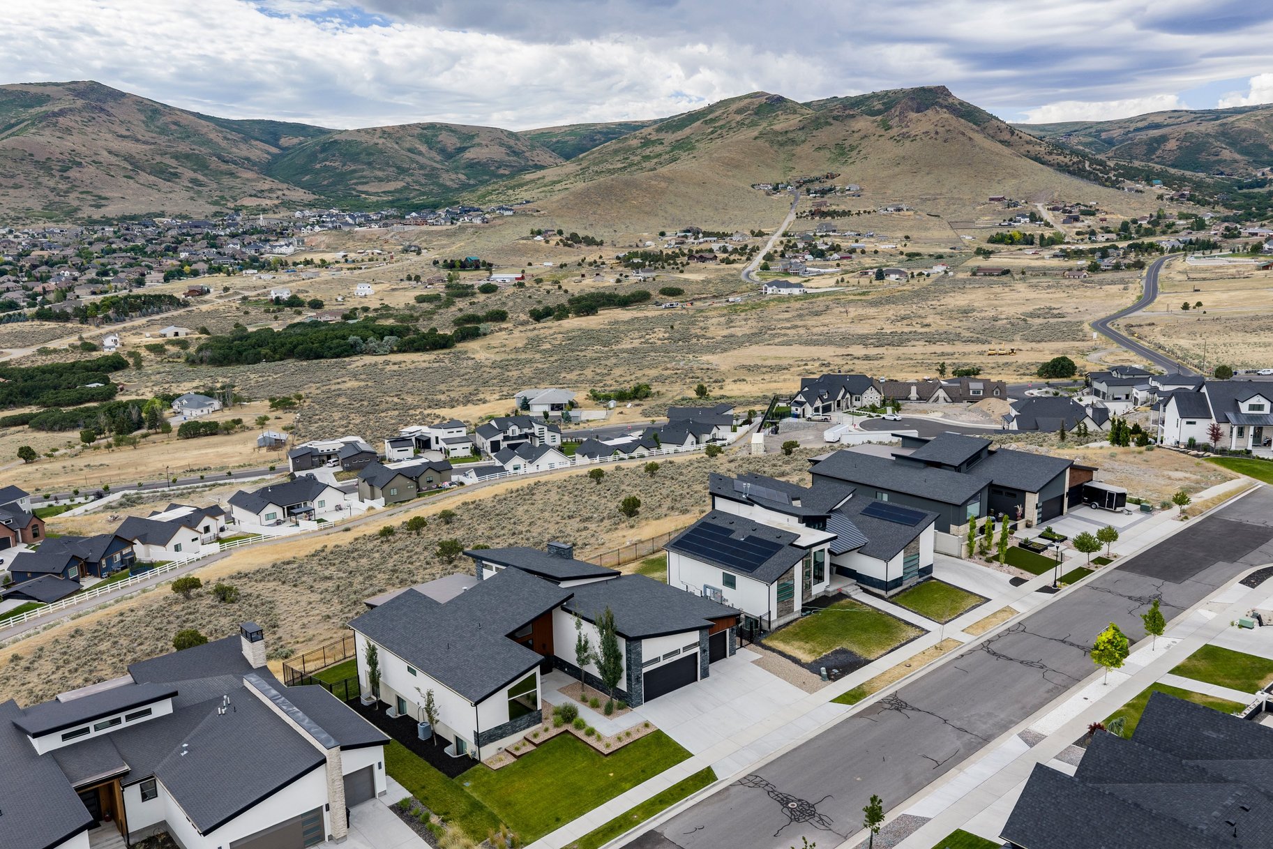  Modern Luxury with Unobstructed Views of Salt Lake Valley and Mountains - 物件實景