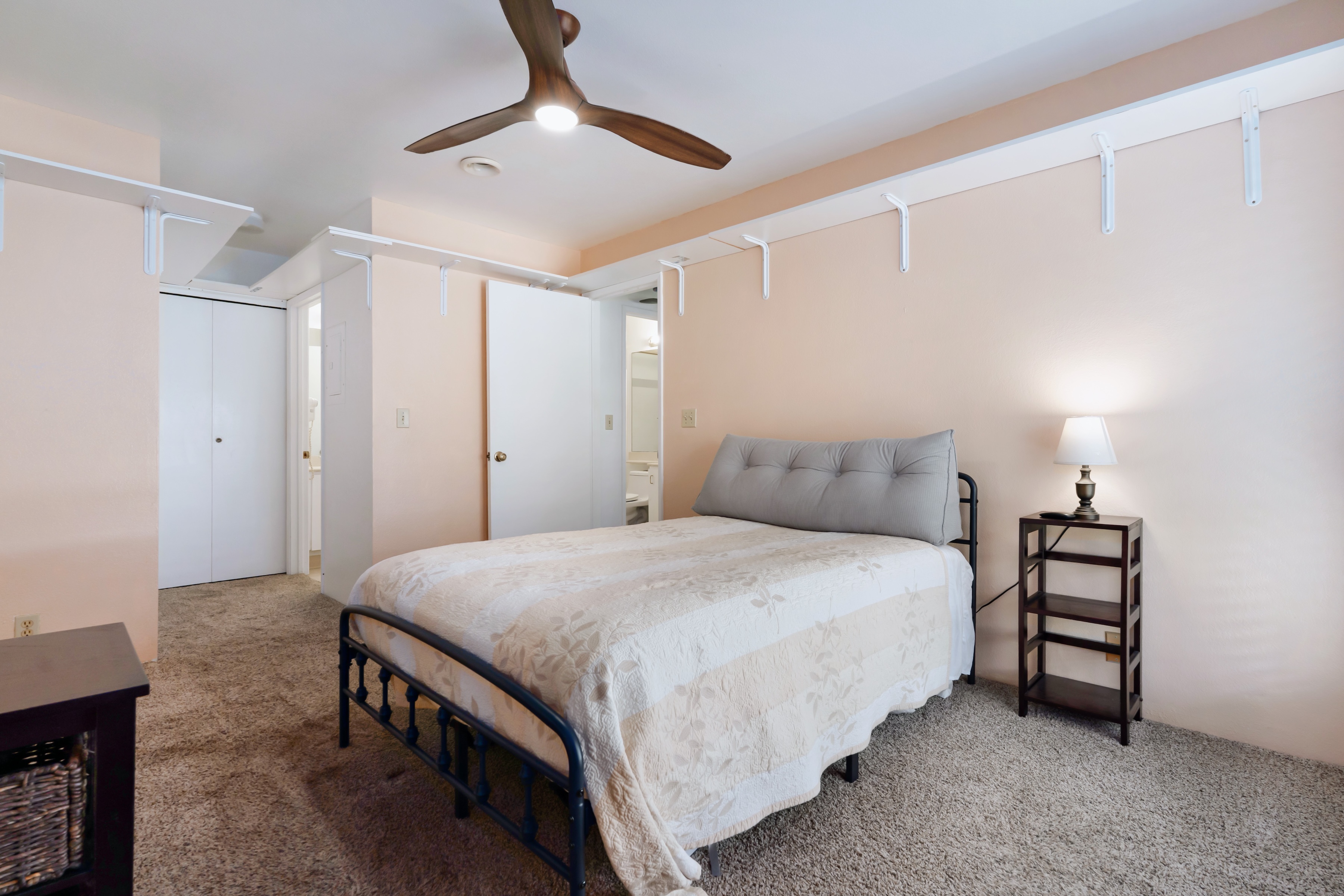  Island Living Move-In Ready 2 Bedroom/1.5 Bath Condo - 物件實景