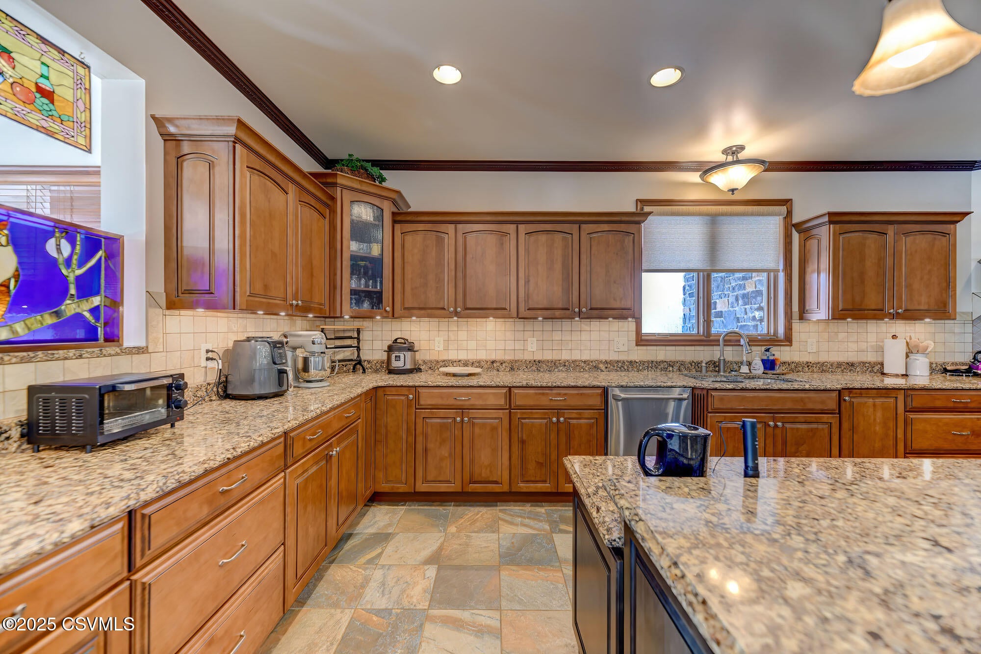 Berwick, Pennsylvania, 18603, United States, 4 Bedrooms Bedrooms, ,3 BathroomsBathrooms,Residential,For Sale,2005736