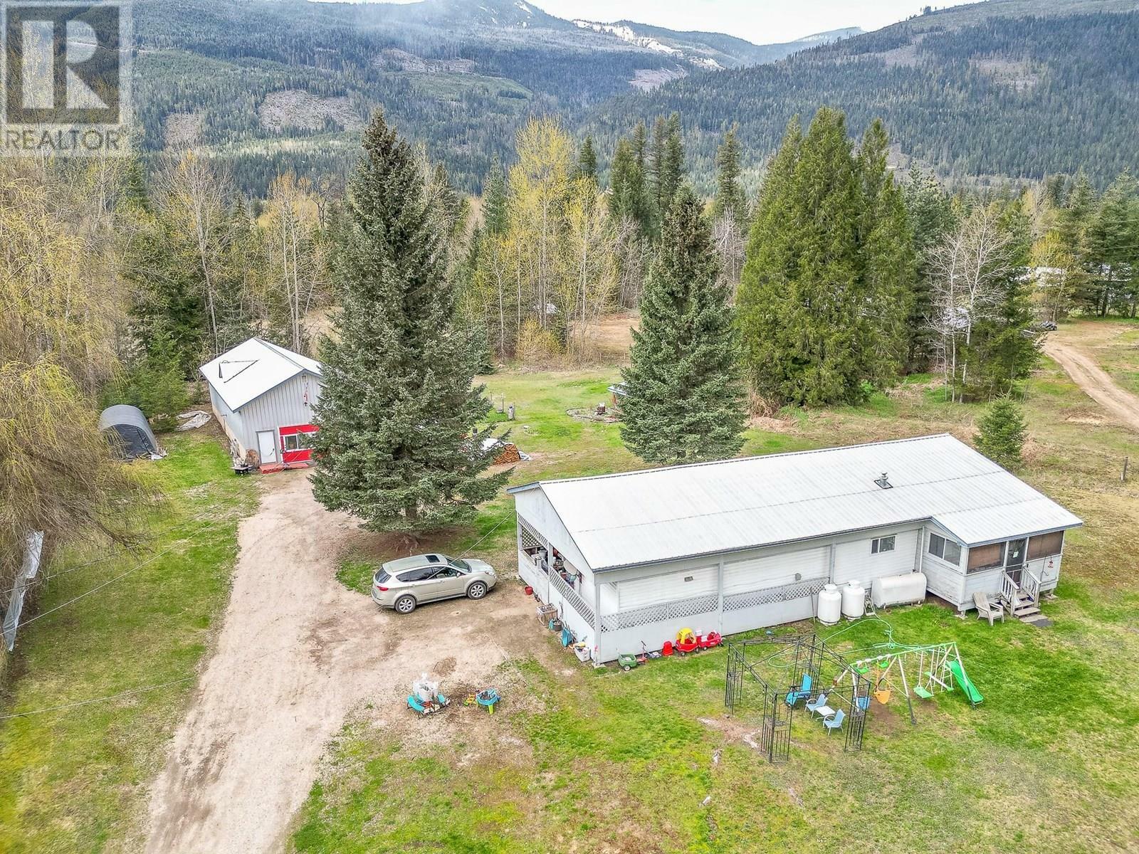 MALAKWA, British Columbia, V0E 2J0, CA, 2 Bedrooms Bedrooms, ,Residential,For Sale,1839032