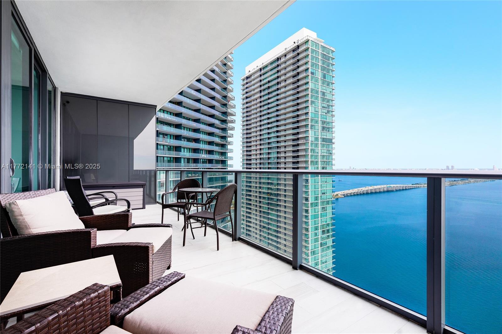 Miami, Florida, 33137, United States, 2 Bedrooms Bedrooms, ,3 BathroomsBathrooms,Residential,For Sale,1751942