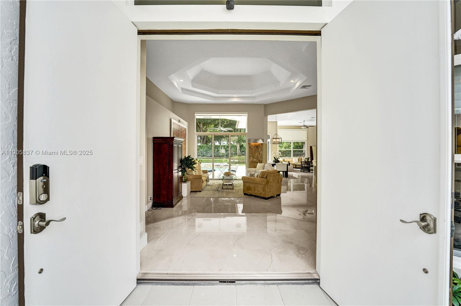 Weston, Florida, 33327, United States, 5 Bedrooms Bedrooms, ,3 BathroomsBathrooms,Residential,For Sale,1991859