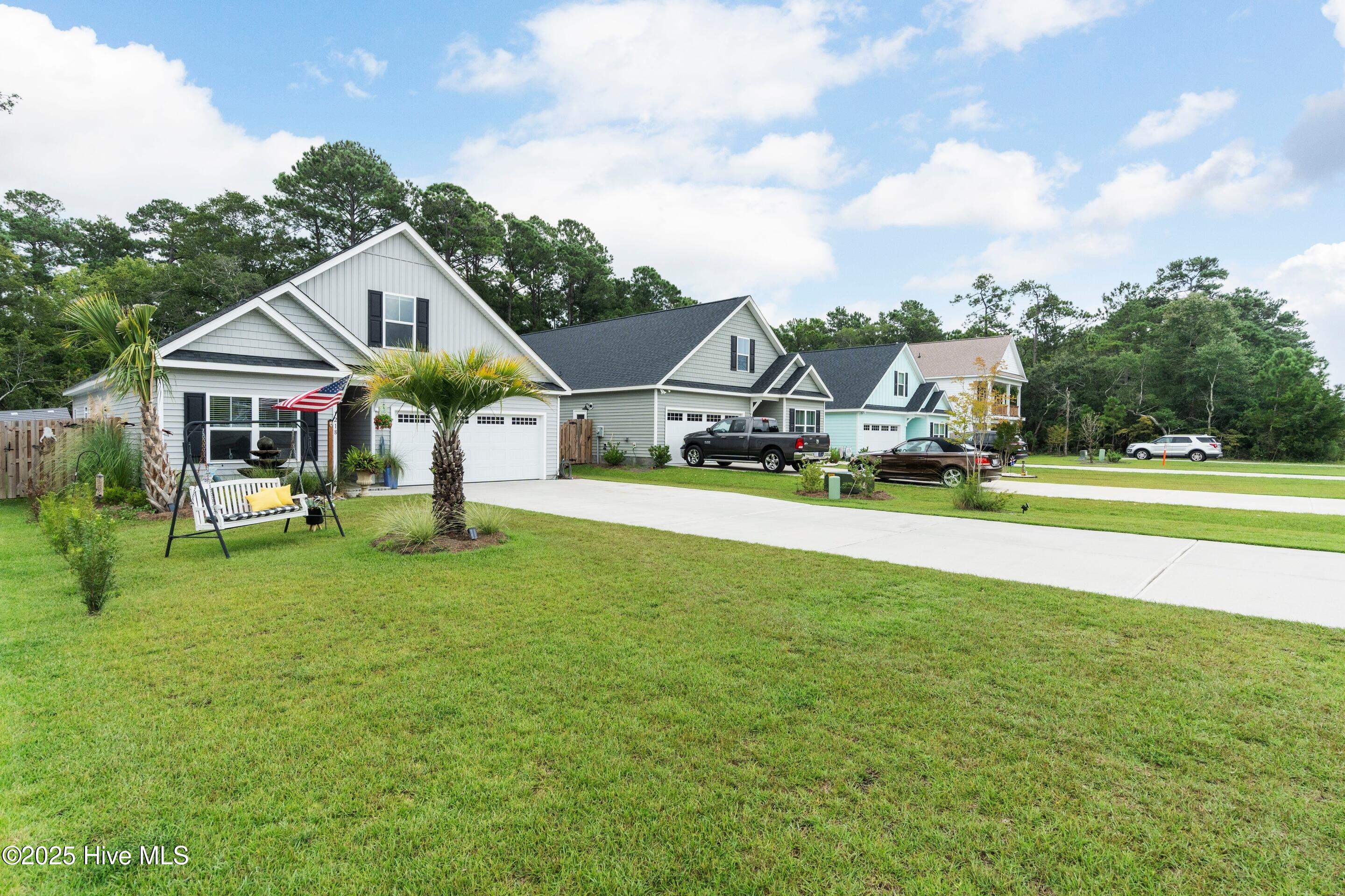 Southport, North Carolina, 28461, United States, 3 Bedrooms Bedrooms, ,2 BathroomsBathrooms,Residential,For Sale,1925242