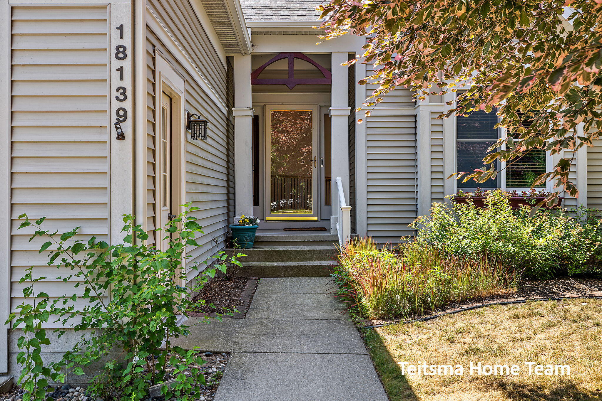 Spring Lake, Michigan, 49456, United States, 2 Bedrooms Bedrooms, ,3 BathroomsBathrooms,Residential,For Sale,1901119