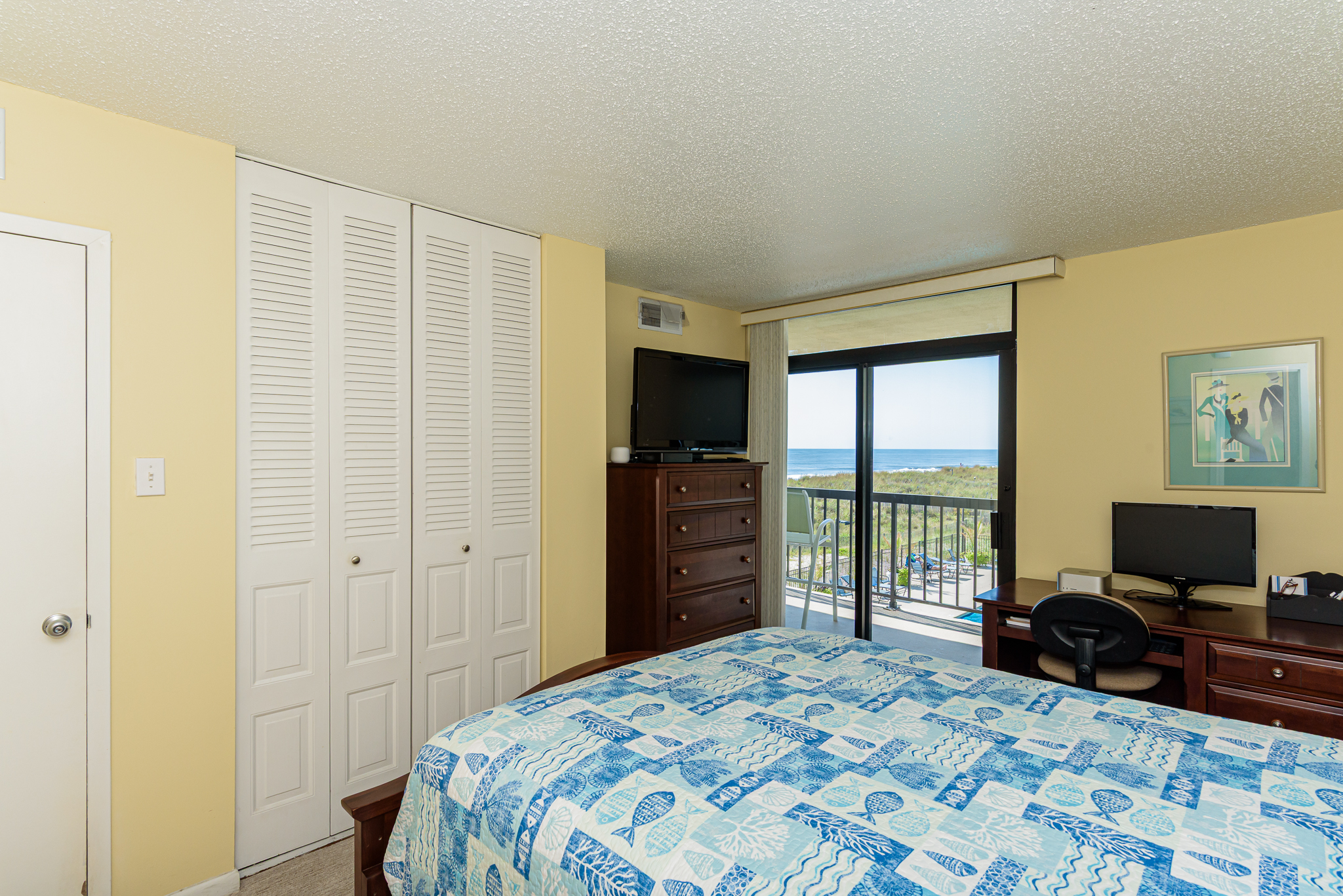 Ocean City, Maryland, 21842, United States, 3 Bedrooms Bedrooms, ,2 BathroomsBathrooms,Residential,For Sale,1929100