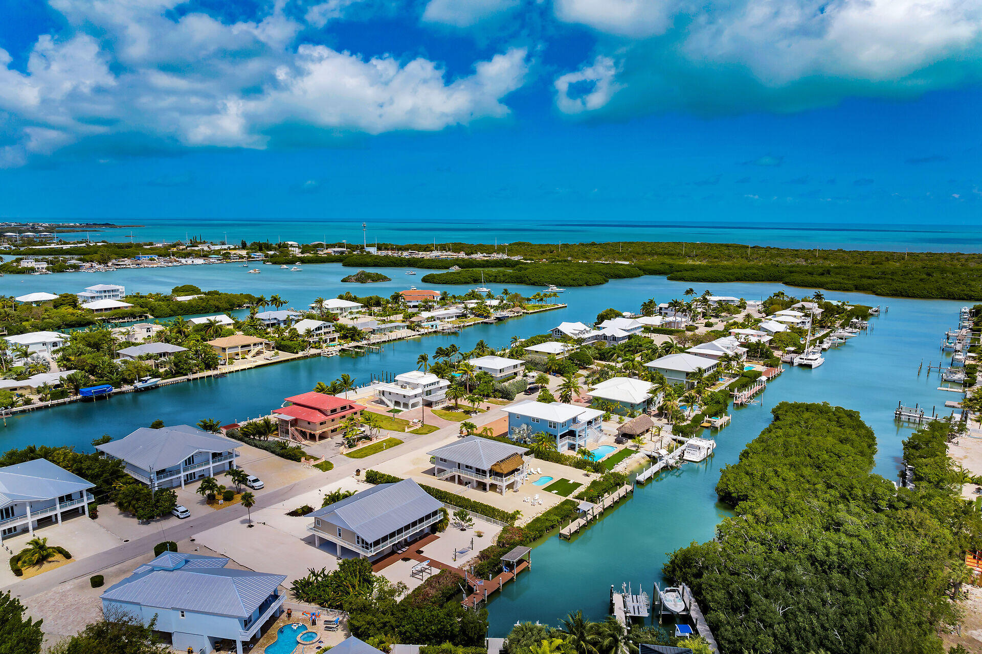 MARATHON, Florida, 33050, United States, 3 Bedrooms Bedrooms, ,2 BathroomsBathrooms,Residential,For Sale,2002078