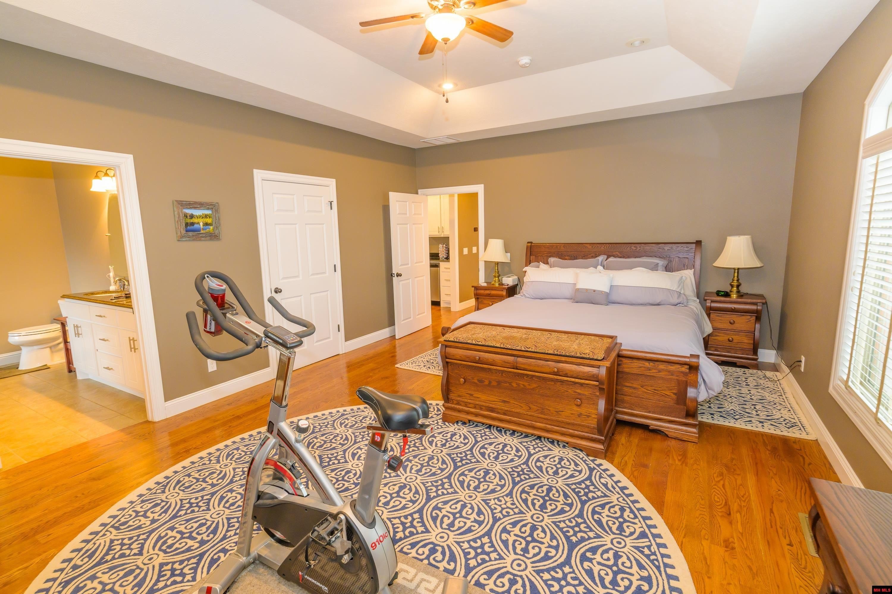 Mountain Home, Arkansas, 72653, United States, 3 Bedrooms Bedrooms, ,2 BathroomsBathrooms,Residential,For Sale,2033184