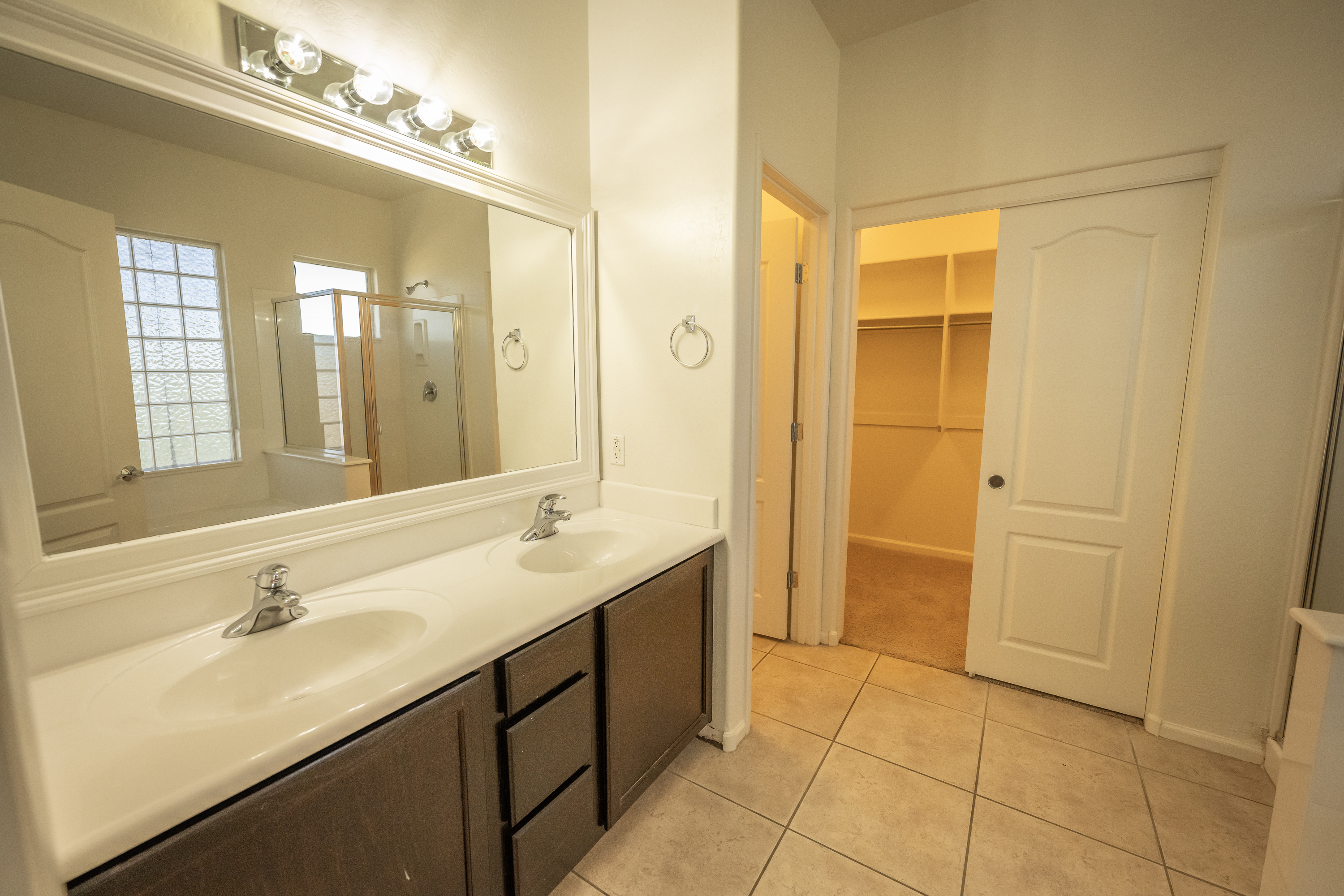 ANTHEM, Arizona, 85086, United States, 4 Bedrooms Bedrooms, ,3 BathroomsBathrooms,Residential,For Sale,1937658