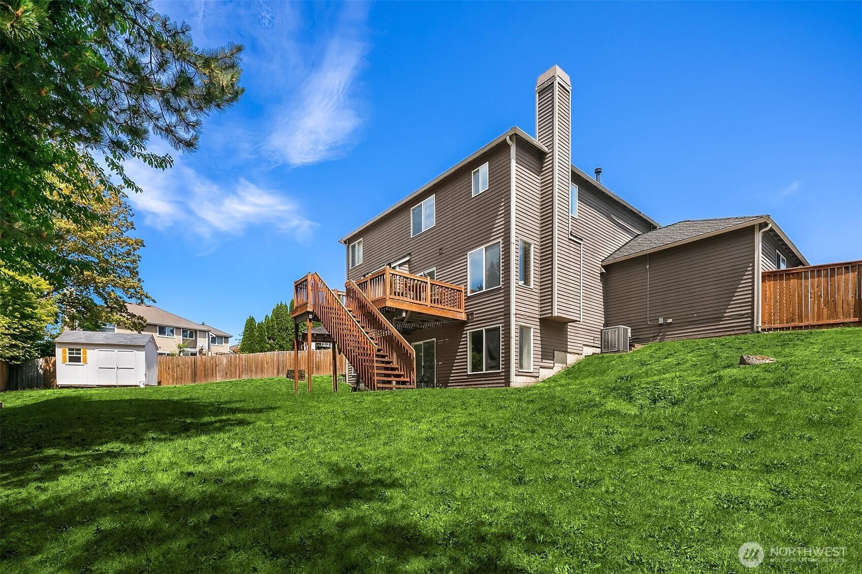 RENTON, Washington, 98059, United States, 4 Bedrooms Bedrooms, ,4 BathroomsBathrooms,Residential,For Sale,1882417