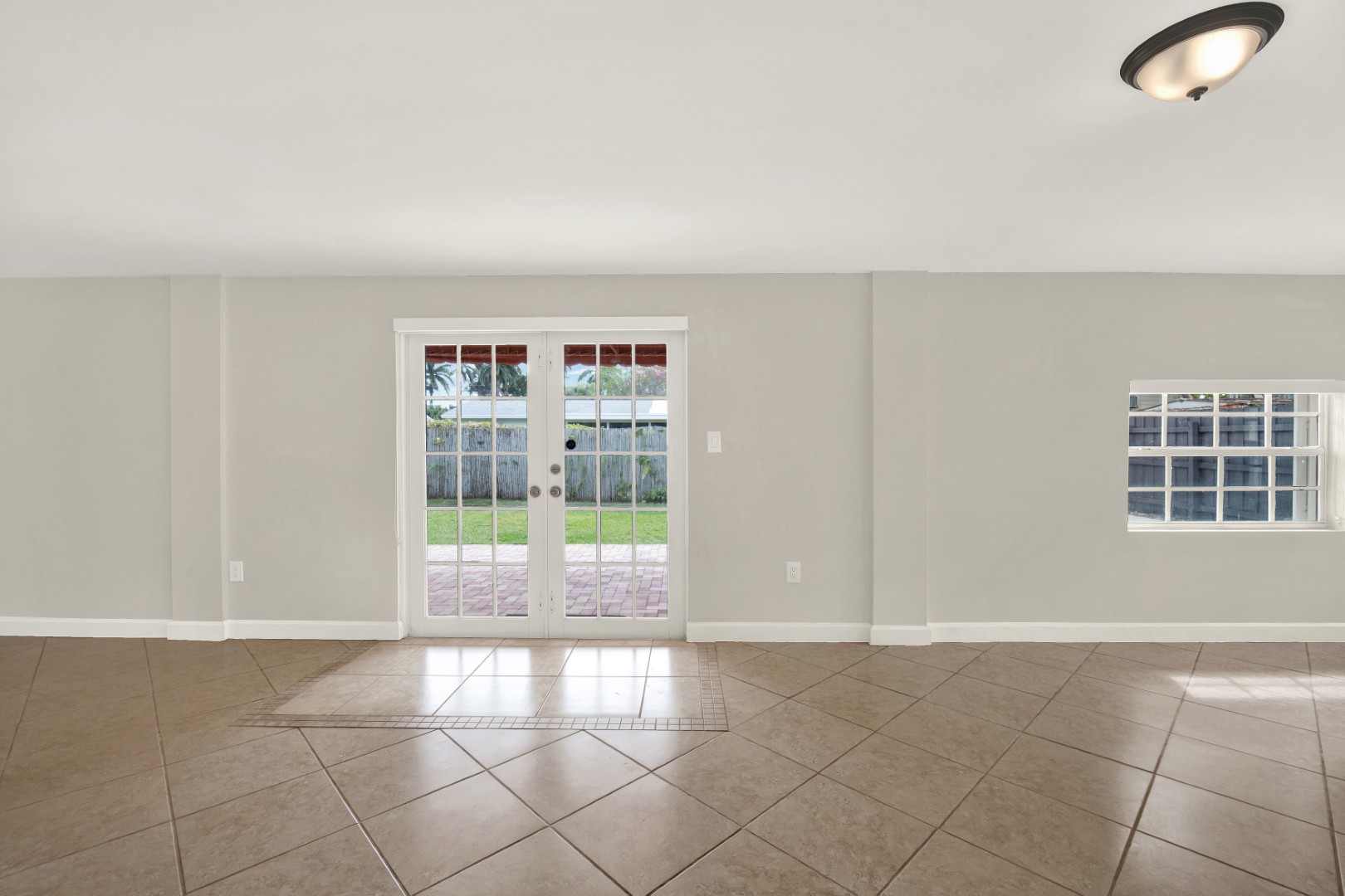 Palmetto Bay, Florida, 33157, United States, 4 Bedrooms Bedrooms, ,3 BathroomsBathrooms,Residential,For Sale,1860660