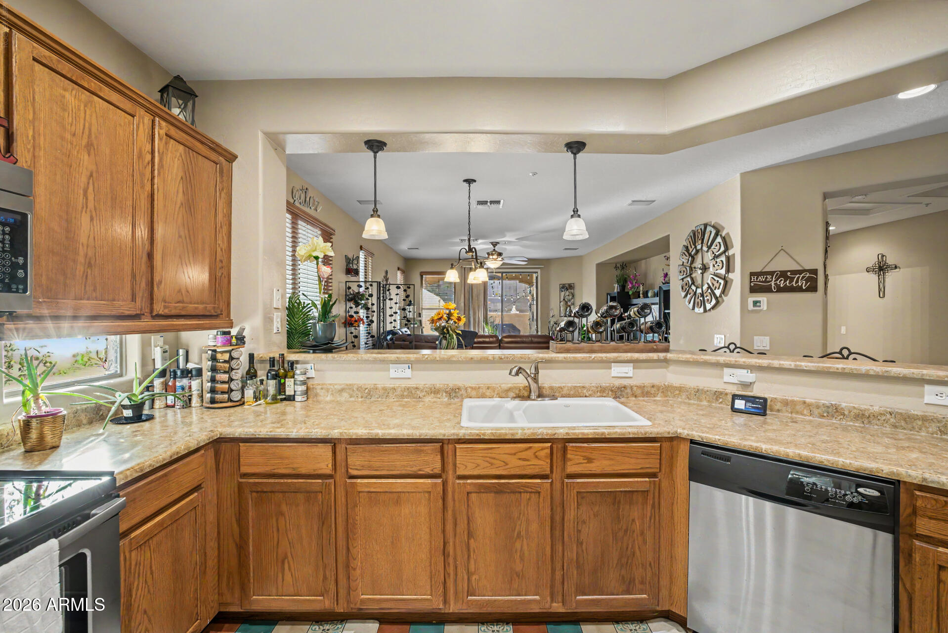 7124 W Red Hawk Drive, Peoria, AZ, 85383 - 物件實景