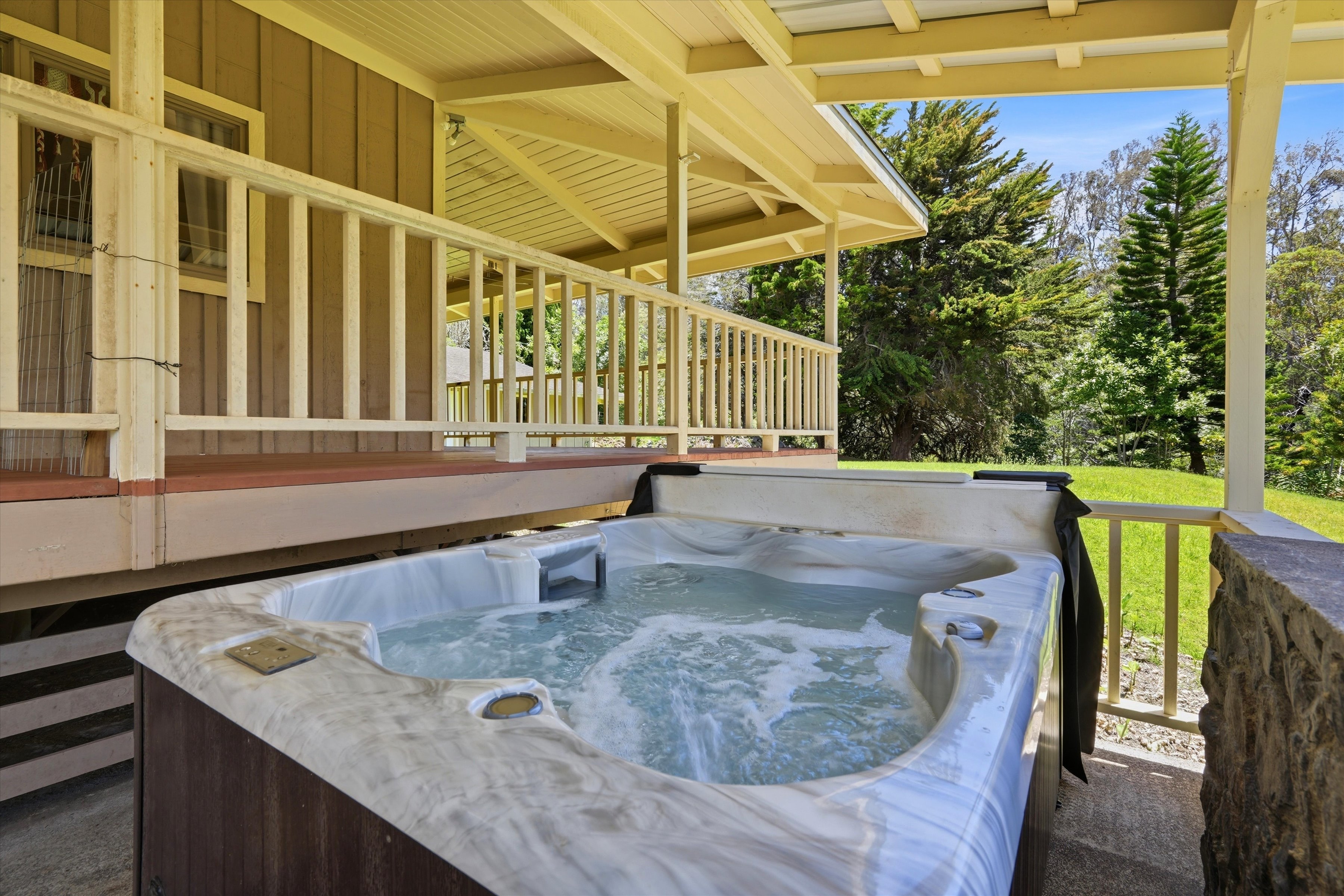  Single-level home on 2.5 fully fenced and gated acres - 物件實景