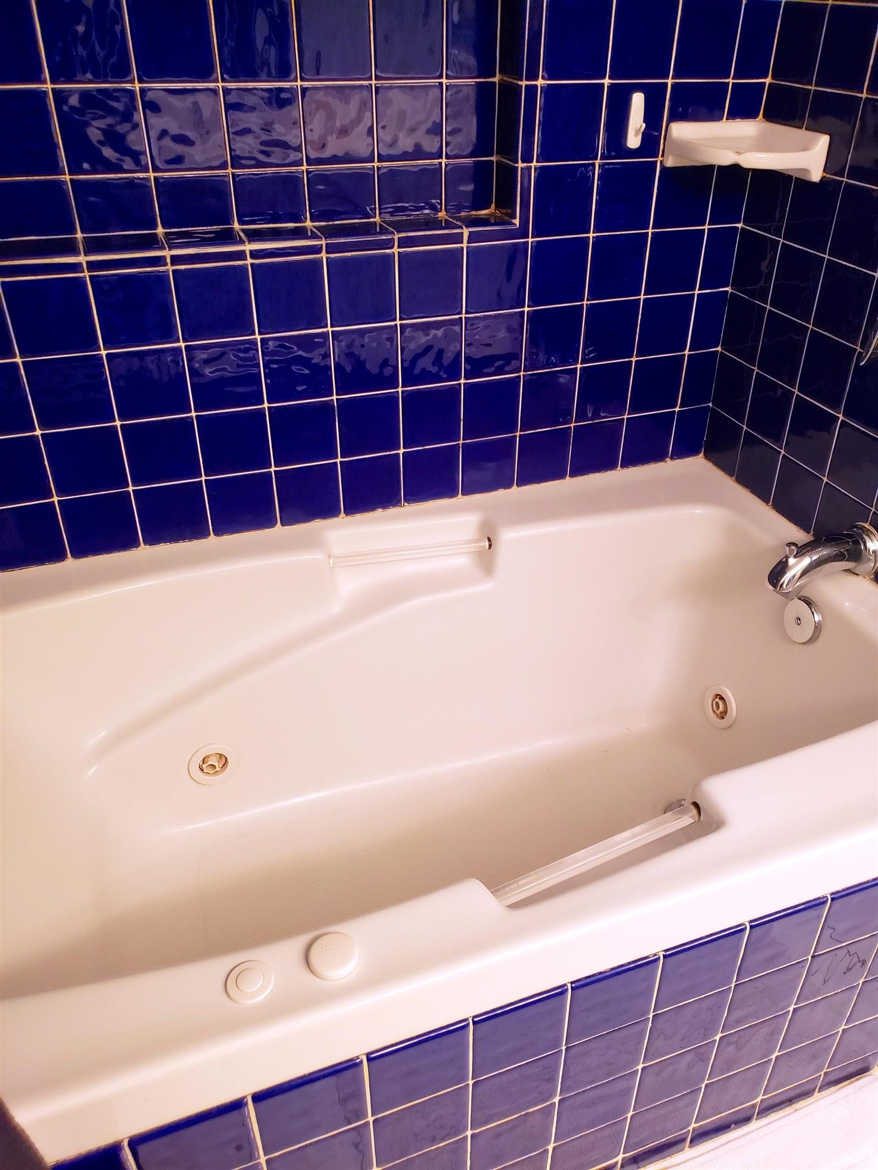 Bloomington, Indiana, 47408, United States, 2 Bedrooms Bedrooms, ,5 BathroomsBathrooms,Residential,For Sale,2009264