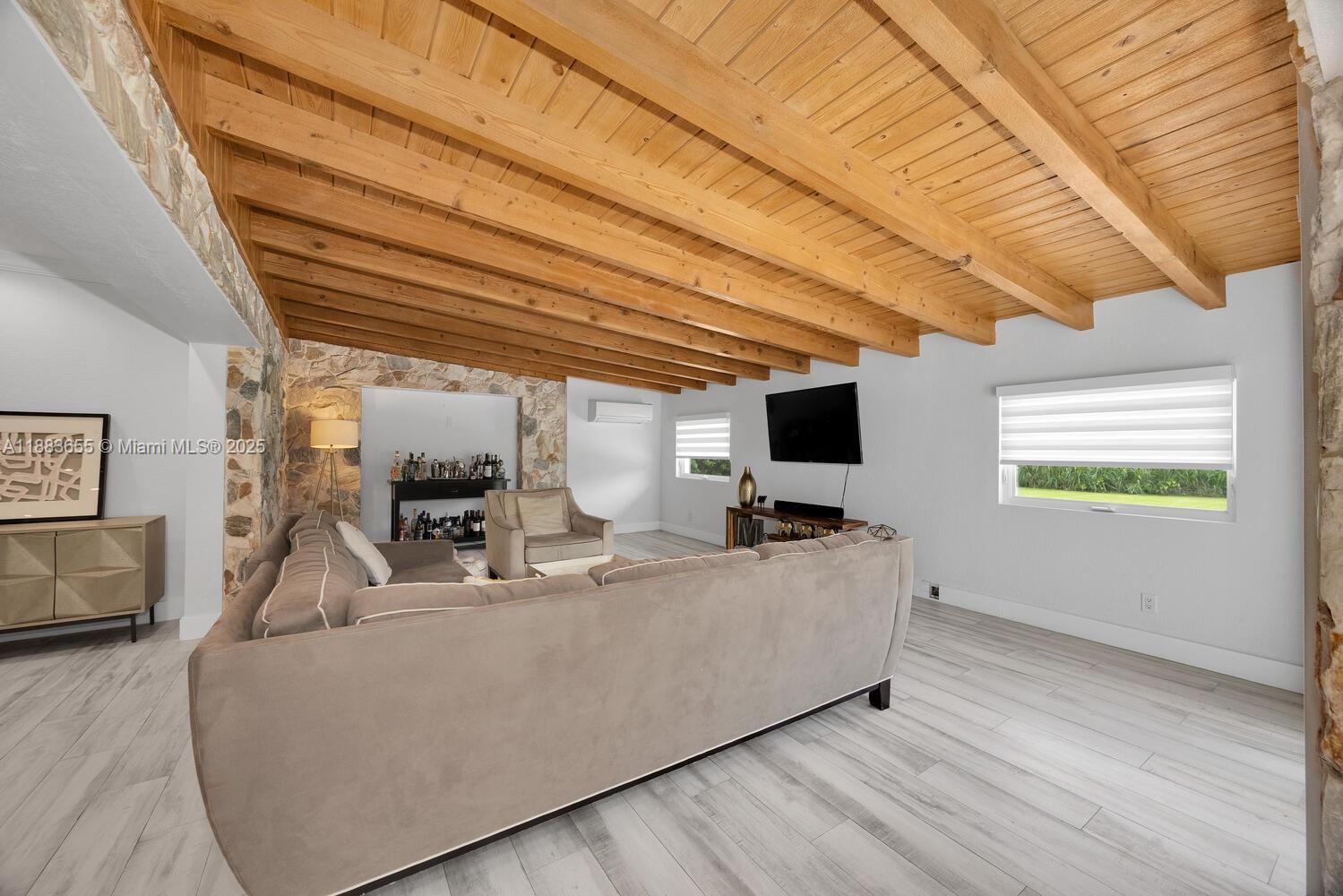 Miami, Florida, 33173, United States, 4 Bedrooms Bedrooms, ,2 BathroomsBathrooms,Residential,For Sale,1986231