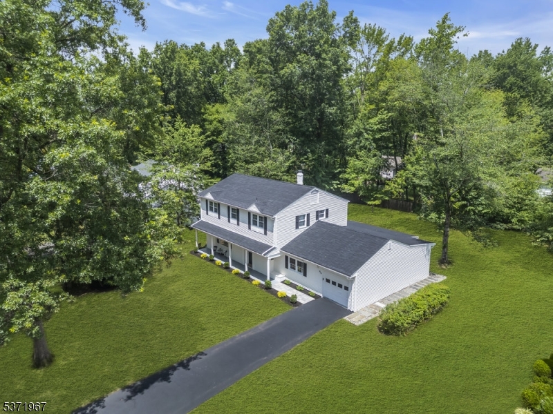 Berkeley Heights Twp., New Jersey, 07922, United States, 5 Bedrooms Bedrooms, ,3 BathroomsBathrooms,Residential,For Sale,1927400