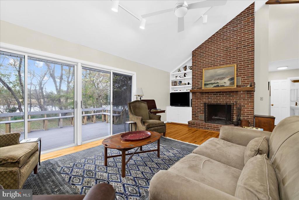 Chestertown, Maryland, 21620, United States, 2 Bedrooms Bedrooms, ,2 BathroomsBathrooms,Residential,For Sale,1857344