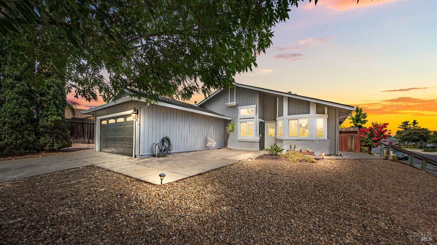 Oakley, California, 94561, United States, 3 Bedrooms Bedrooms, ,2 BathroomsBathrooms,Residential,For Sale,1882790