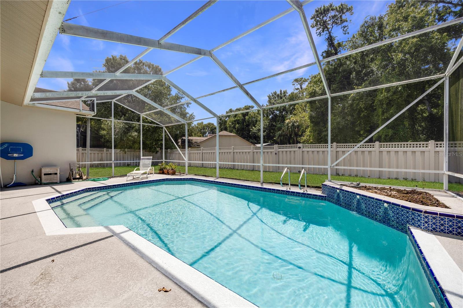 Oviedo, Florida, 32765, United States, 3 Bedrooms Bedrooms, ,3 BathroomsBathrooms,Residential,For Sale,1980040