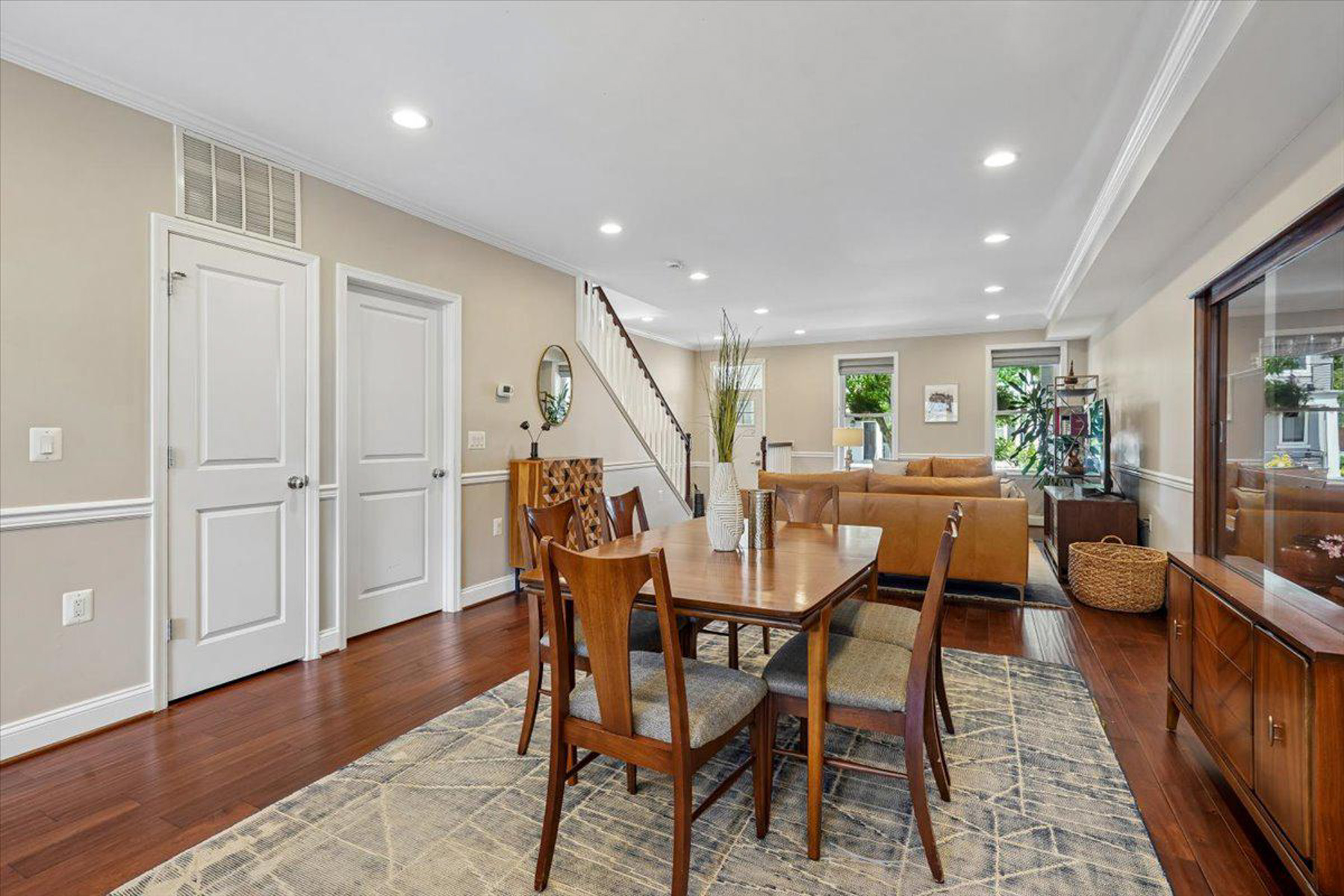  1203 Staples Street NE, Washington, DC, 20002 - 物件實景
