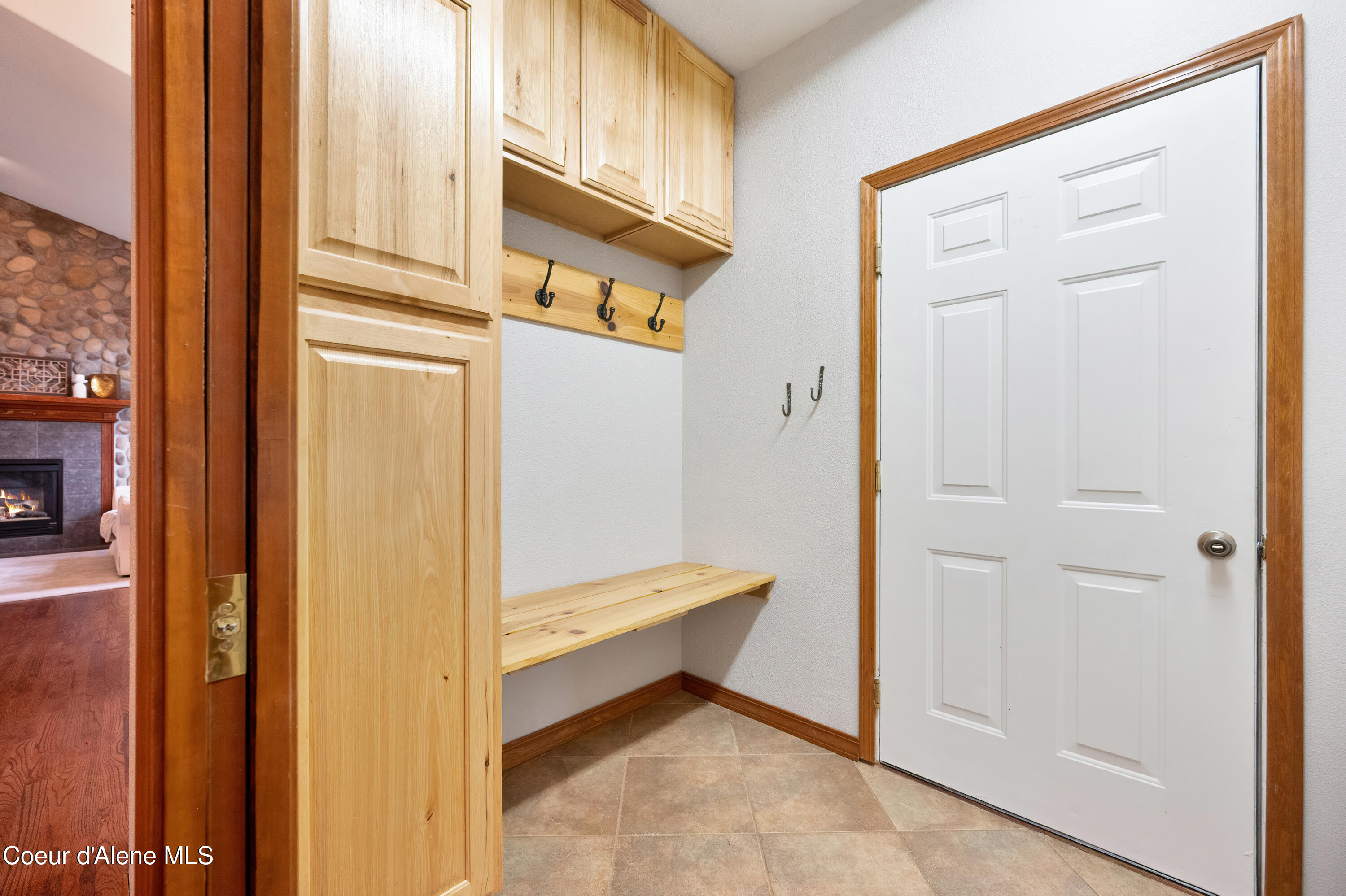 Hayden, Idaho, 83835, United States, 5 Bedrooms Bedrooms, ,2 BathroomsBathrooms,Residential,For Sale,1794747