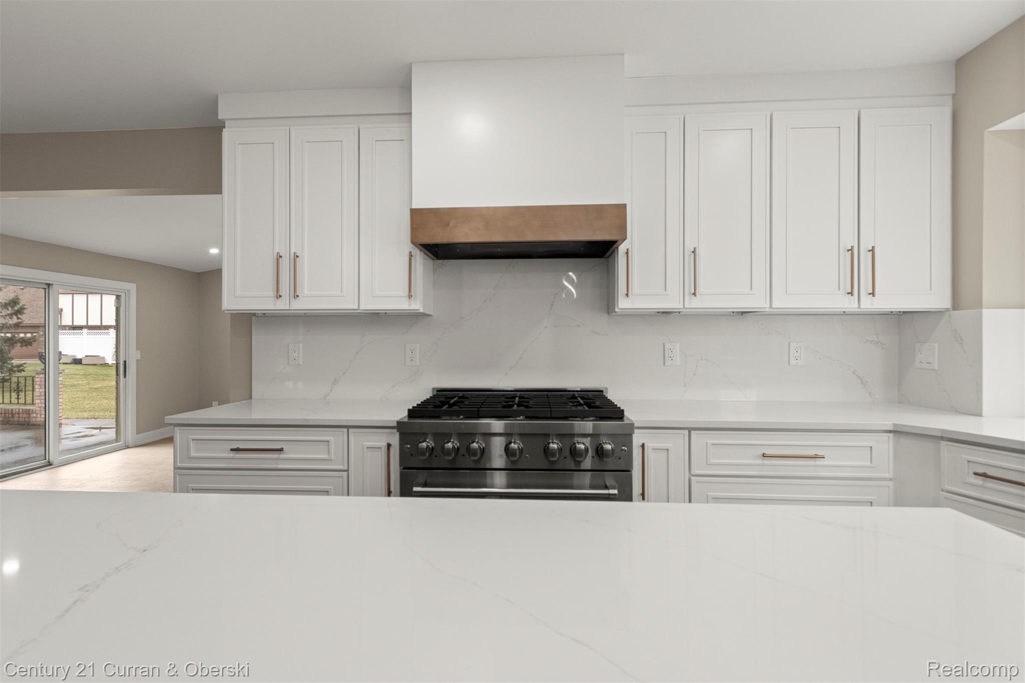 Livonia, Michigan, 48152, United States, 3 Bedrooms Bedrooms, ,3 BathroomsBathrooms,Residential,For Sale,2011700