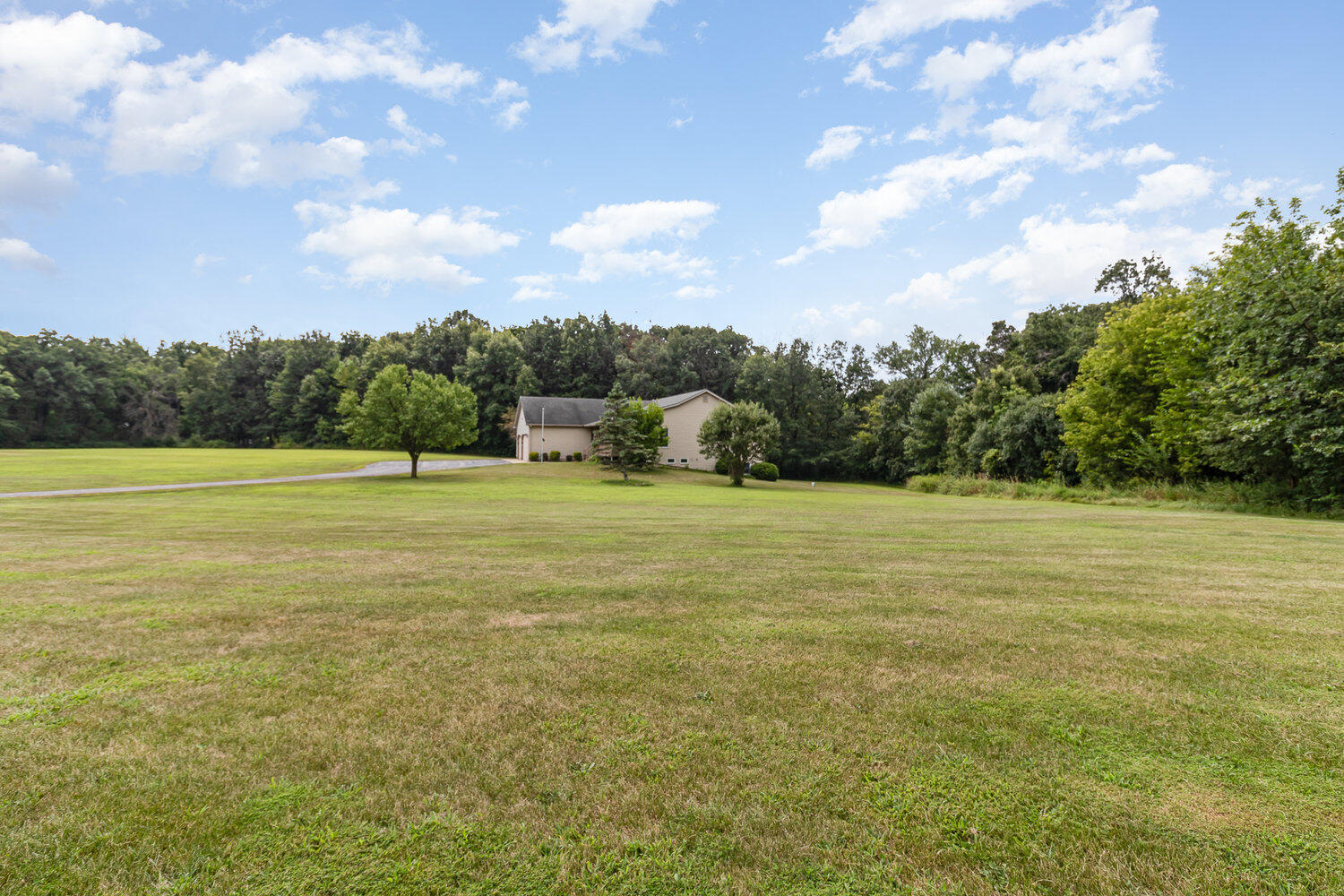 Lowell, Indiana, 46356, United States, 4 Bedrooms Bedrooms, ,3 BathroomsBathrooms,Residential,For Sale,2006020